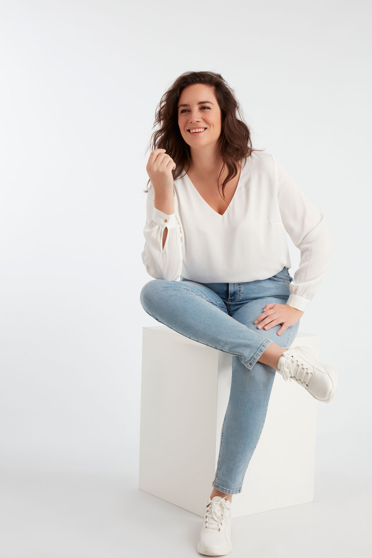 Jean coupe slim IRIS image number 6