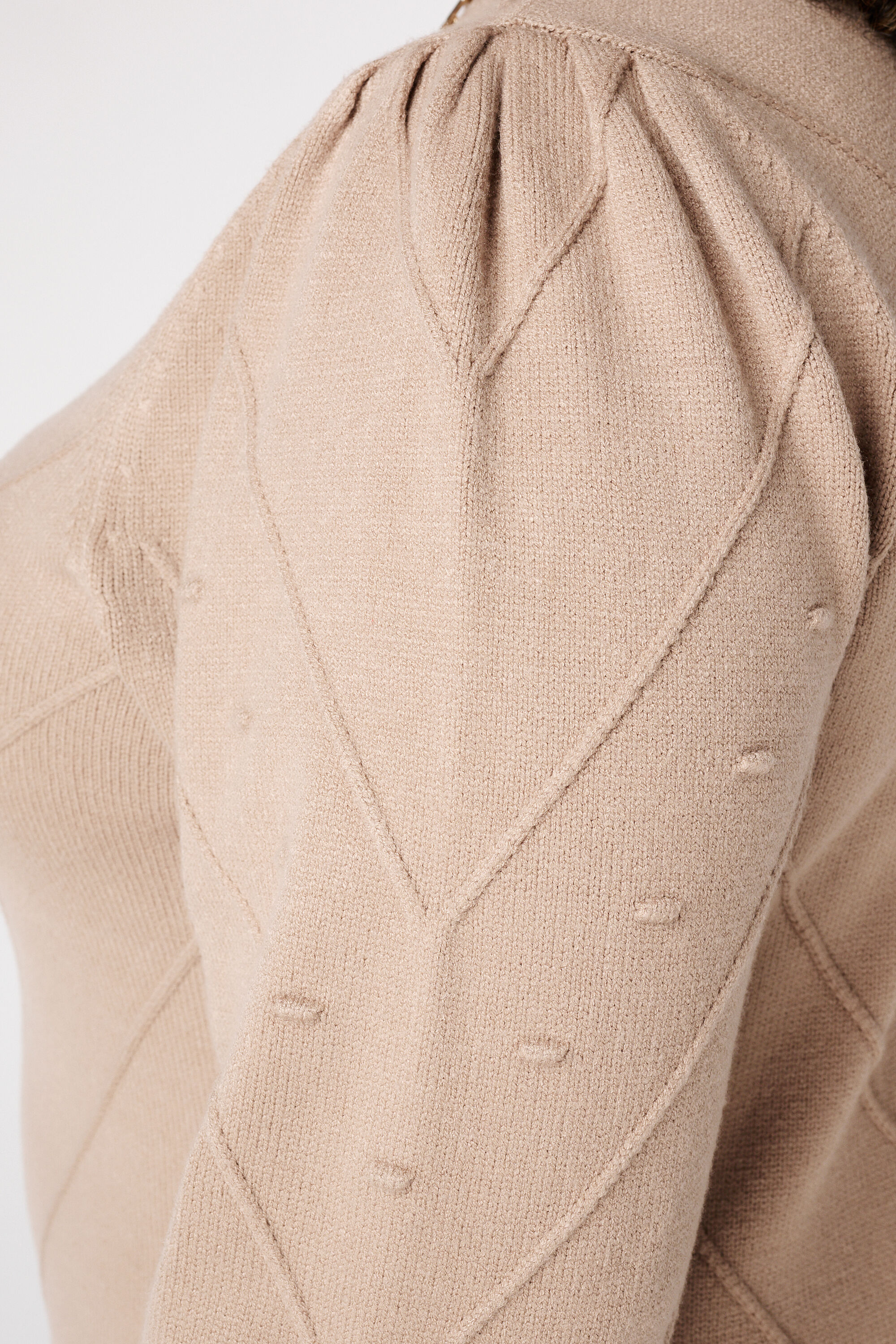 Robe tricot&eacute;e &agrave; manches ballon image number 6