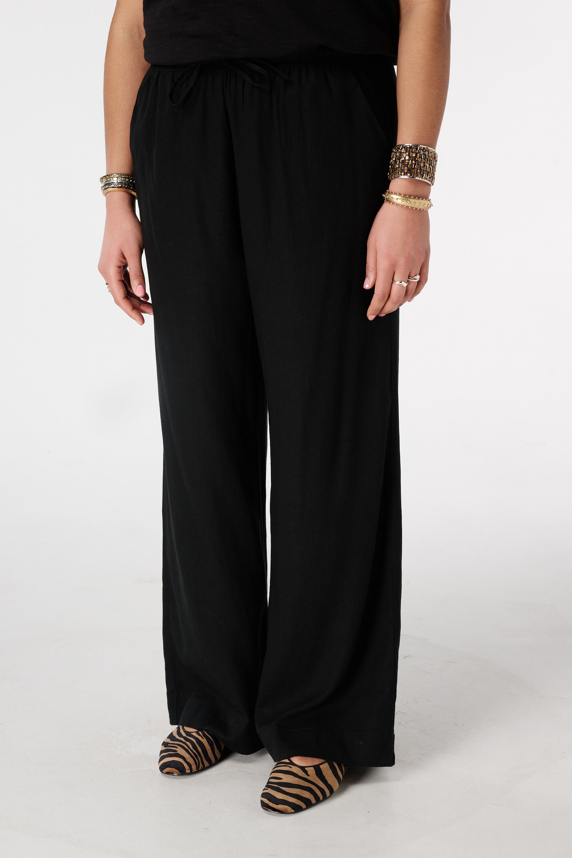 Pantalon en lin image number 5