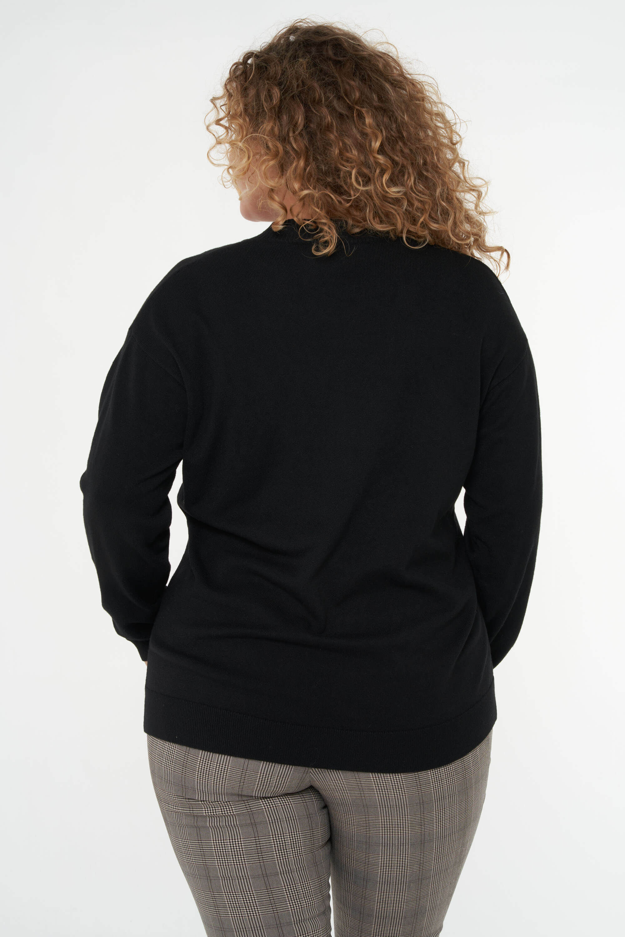 Gilet en maille &agrave; boutons image number 4