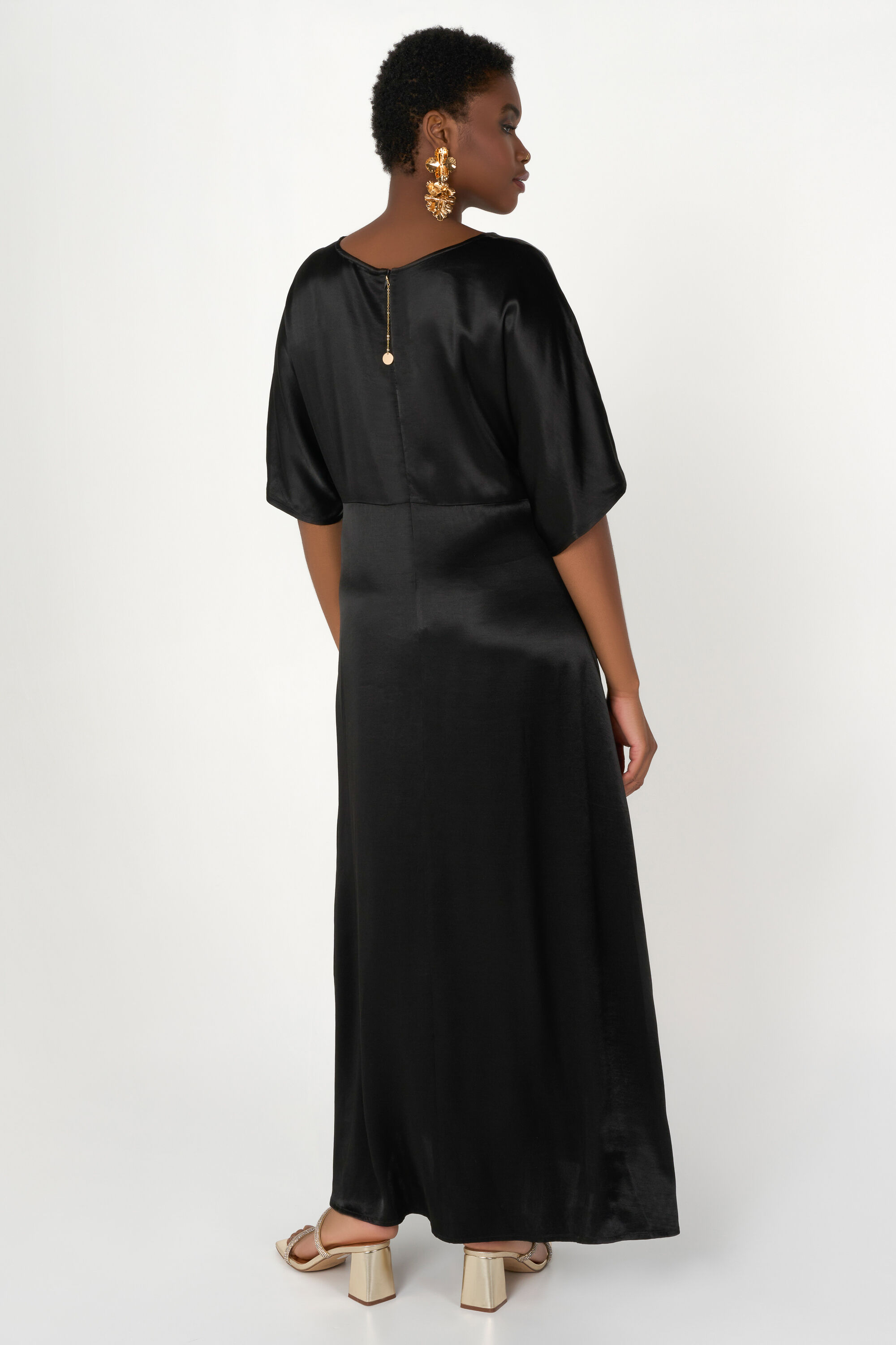 Robe longue en satin image number 3