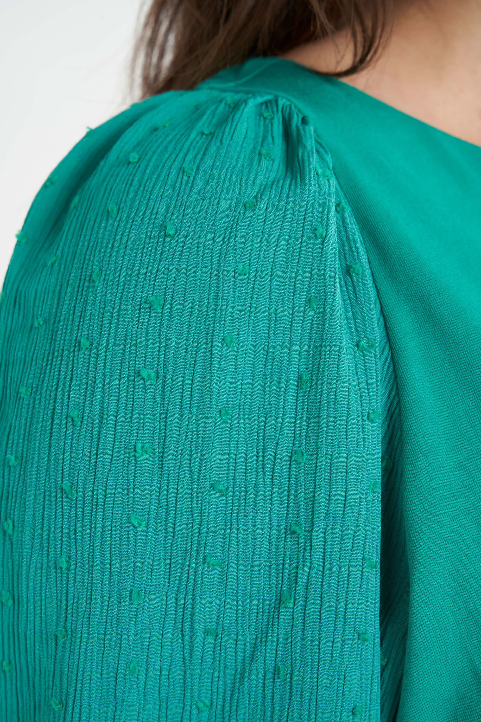 Haut &agrave; manches bouffantes image number 5