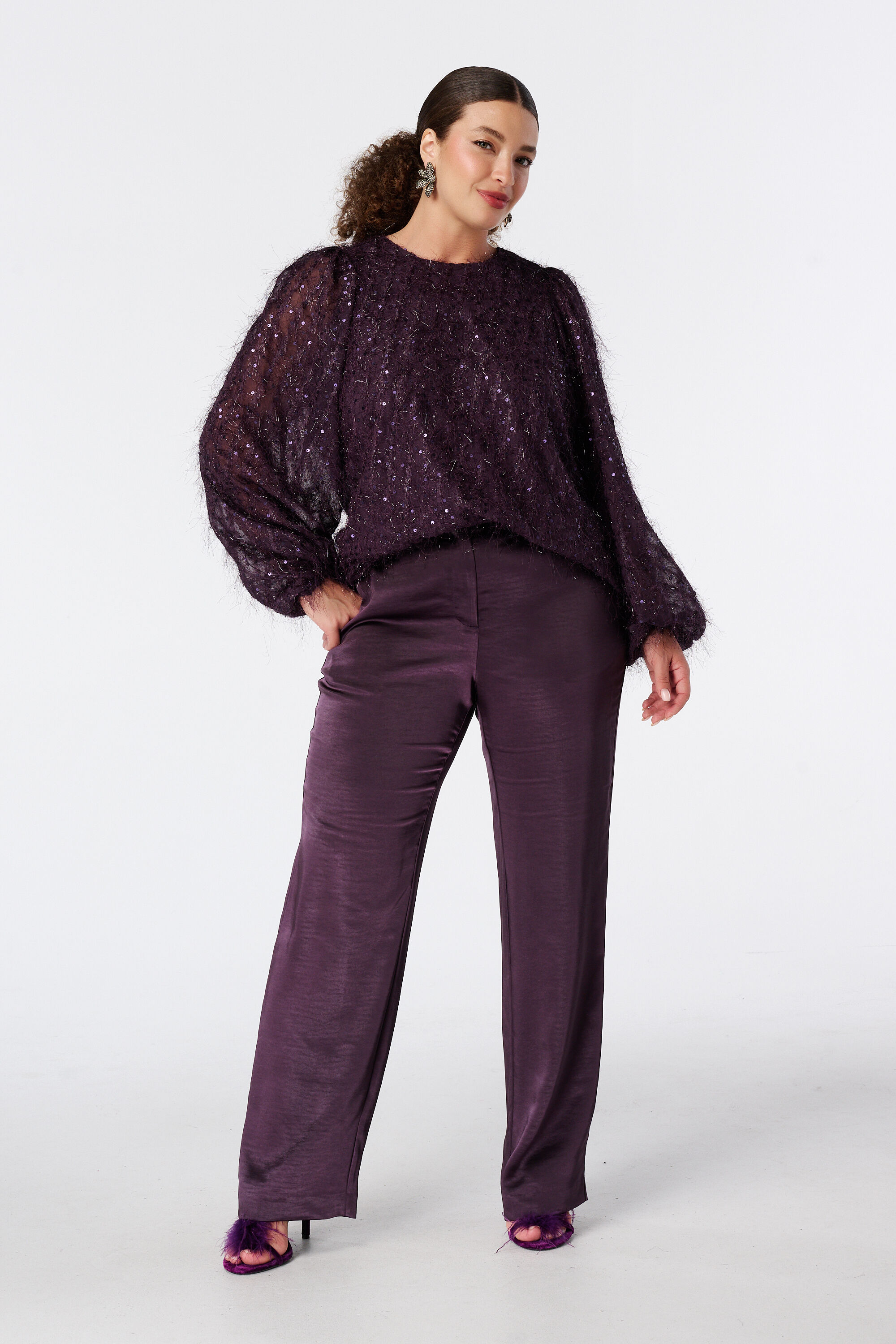 Pantalon aspect satin&eacute;
