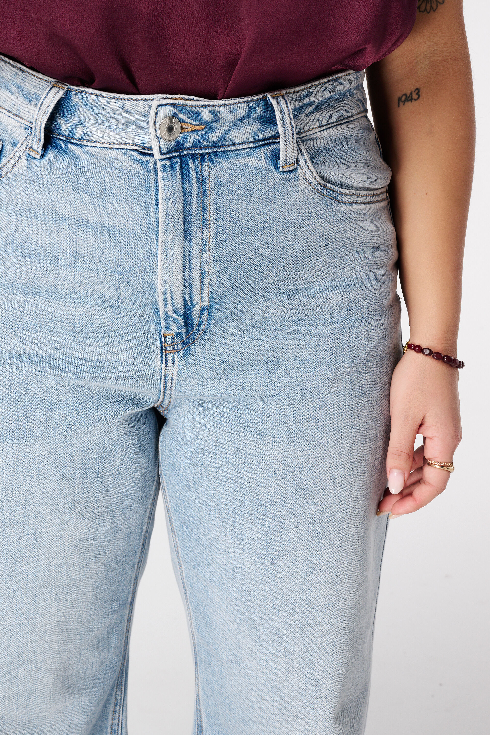 Jean &agrave; jambes larges IVY image number 4