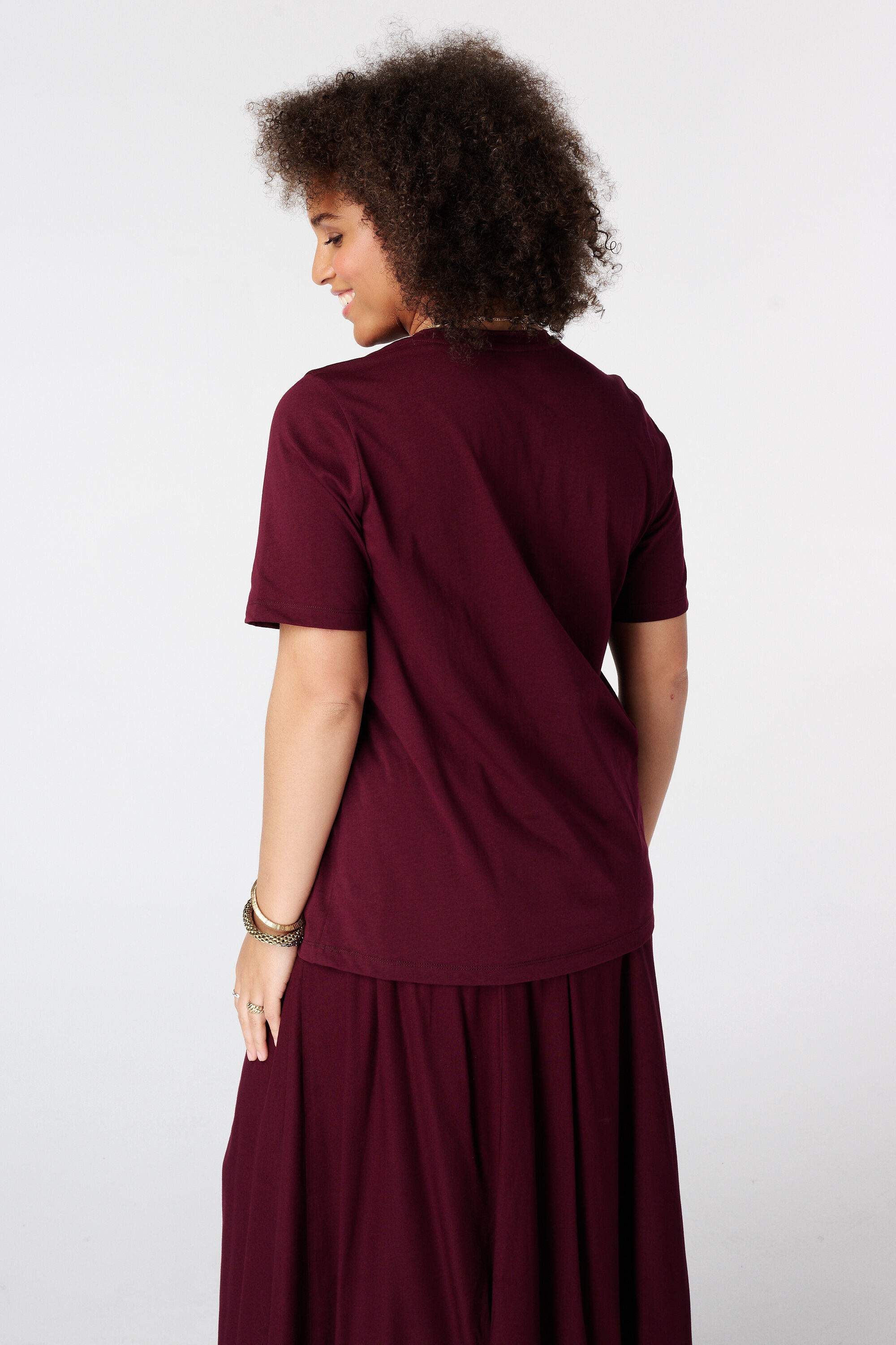 T shirt avec illustration en dentelle image number 3