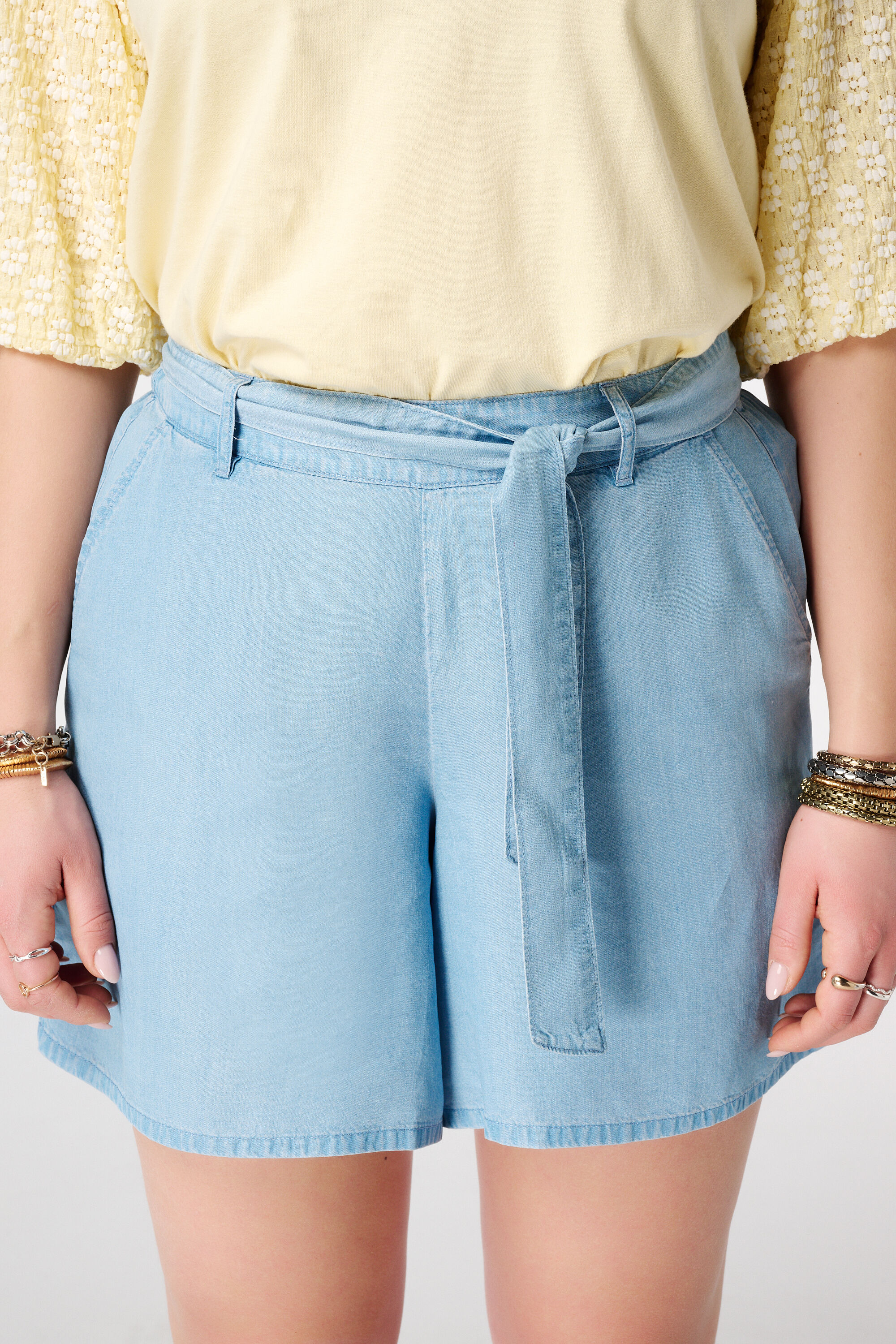 Short aspect denim image number 4