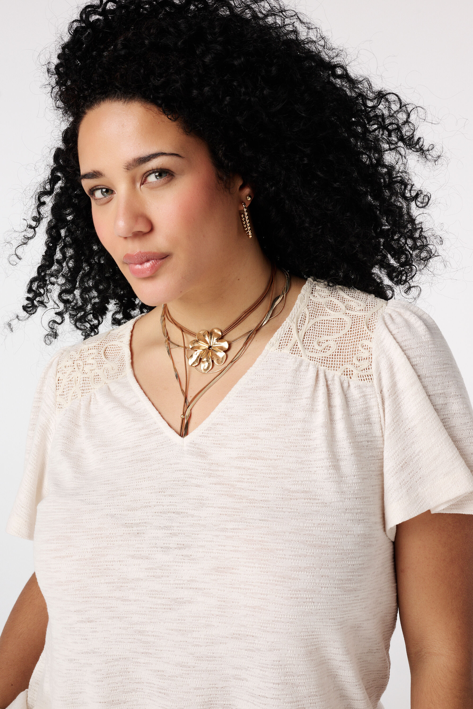 Top avec manches papillon image number 4