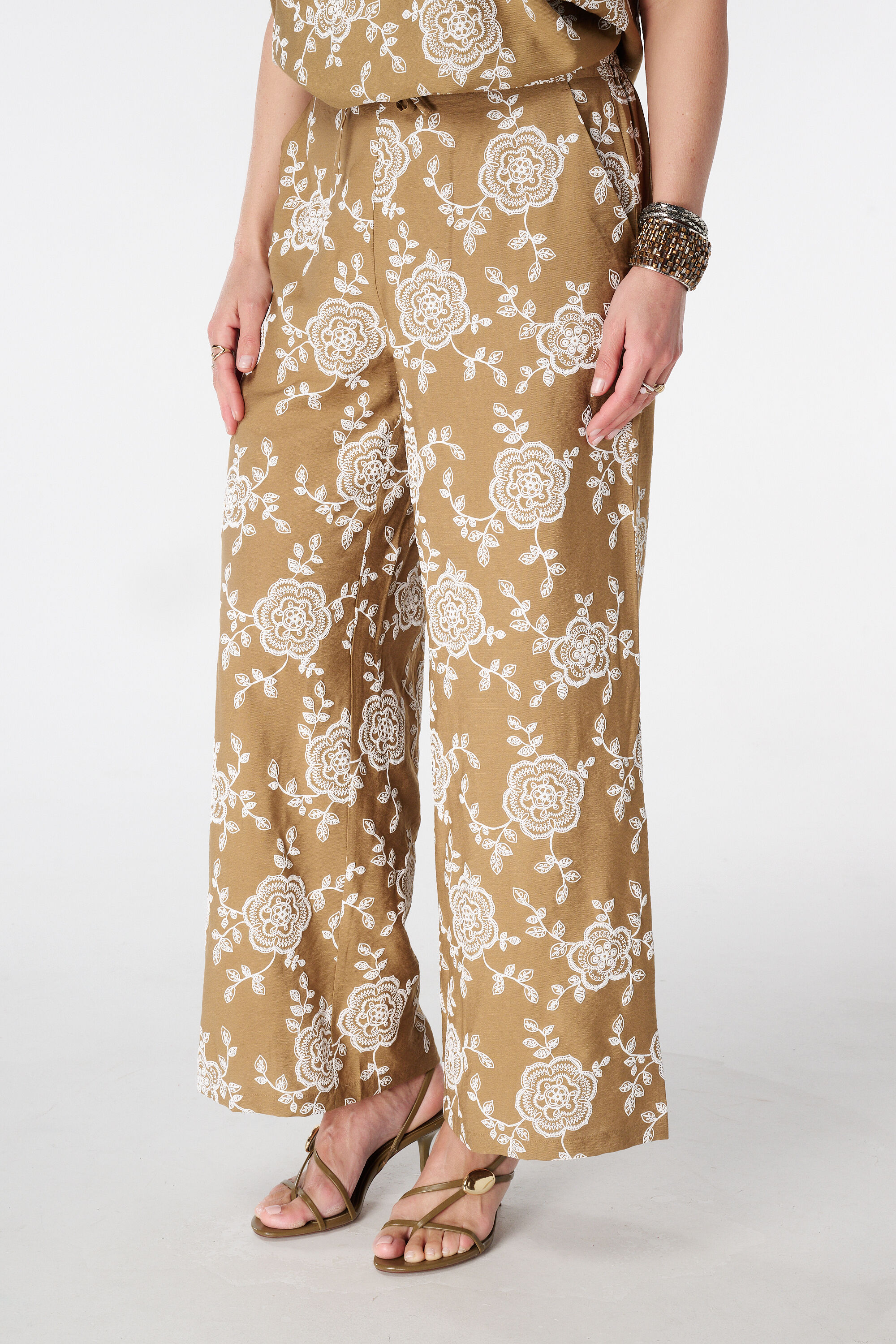 Pantalon wide leg avec imprim&eacute; image number 5