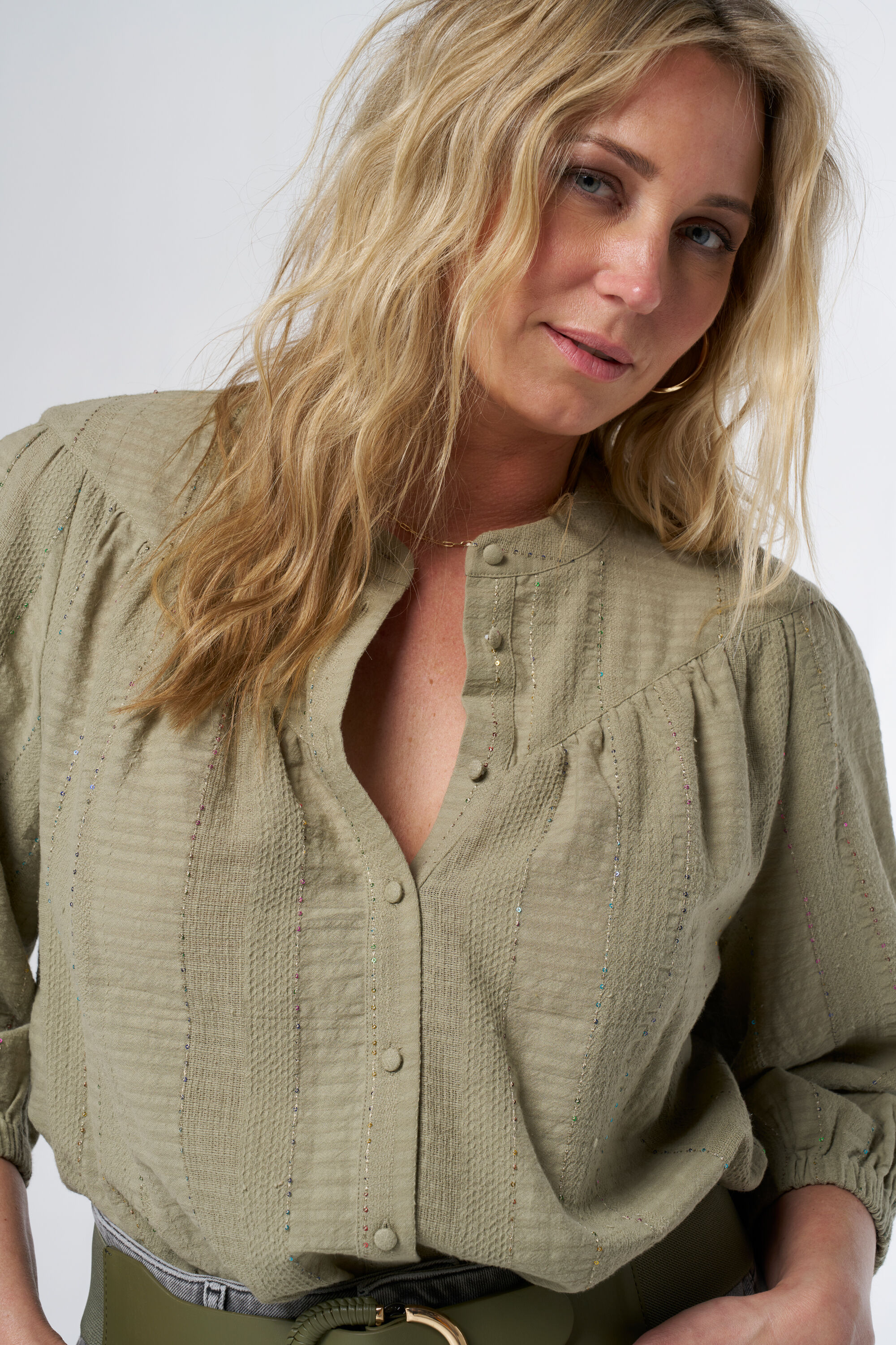 Chemisier avec d&eacute;tails image number 4