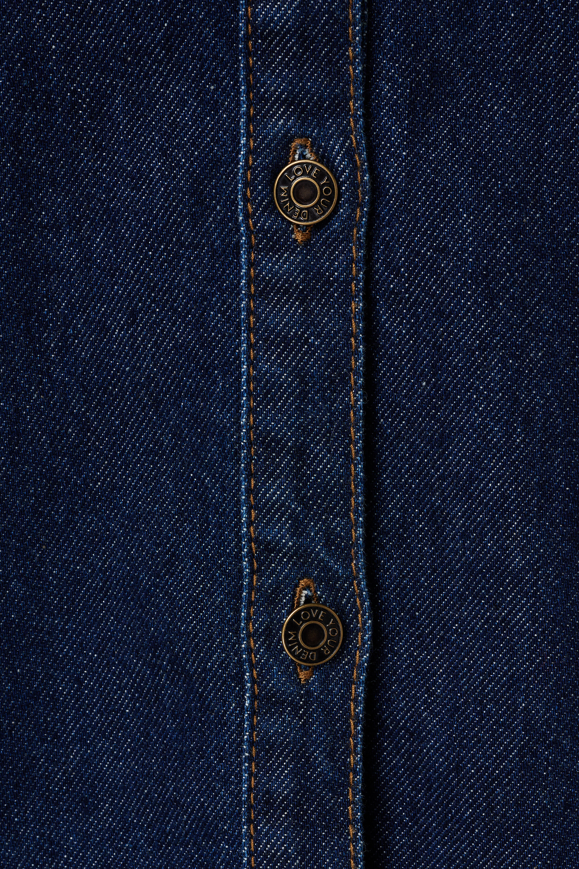 Blouse en jean &agrave; manches bouffantes image number 6