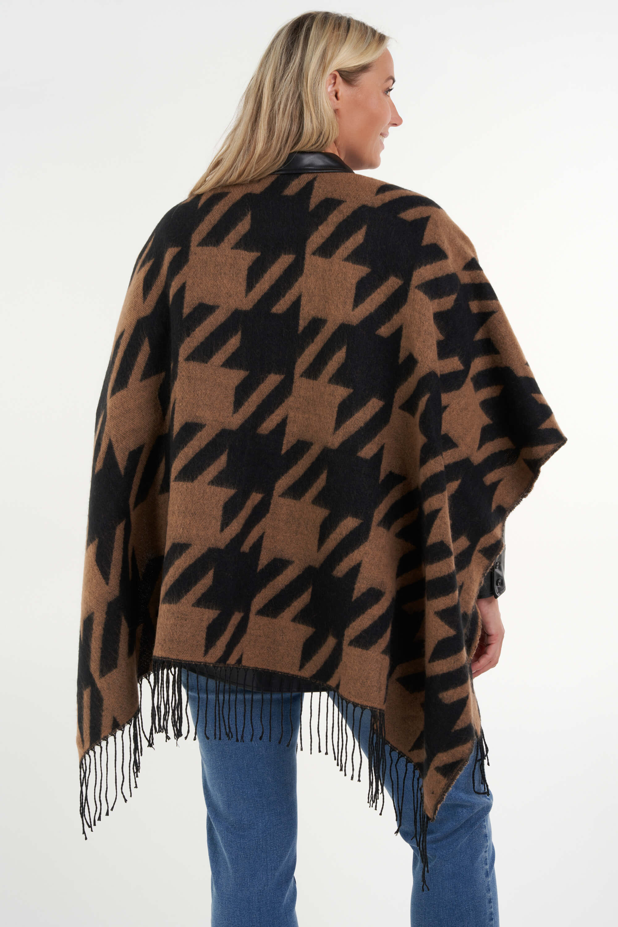 &Eacute;charpe &agrave; imprim&eacute;  image number 6