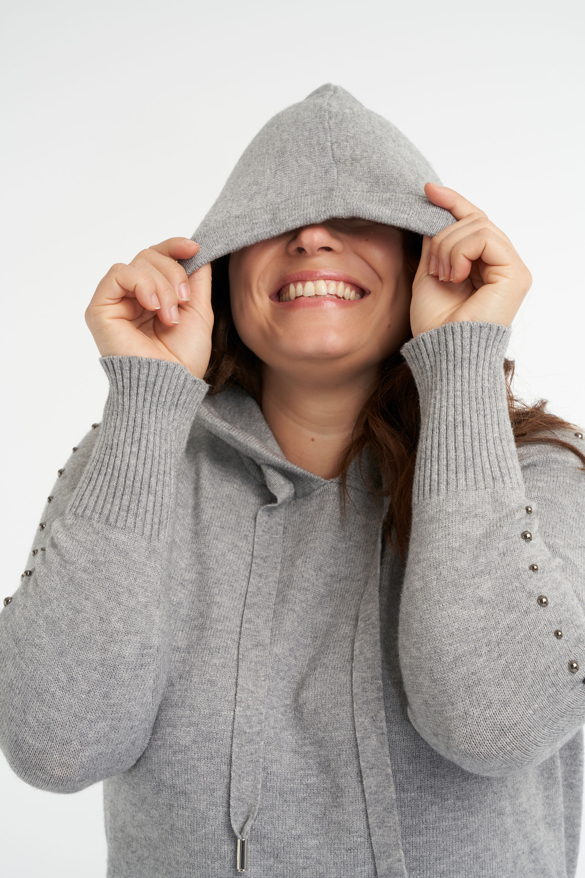 Pull &agrave; capuche long image number 4