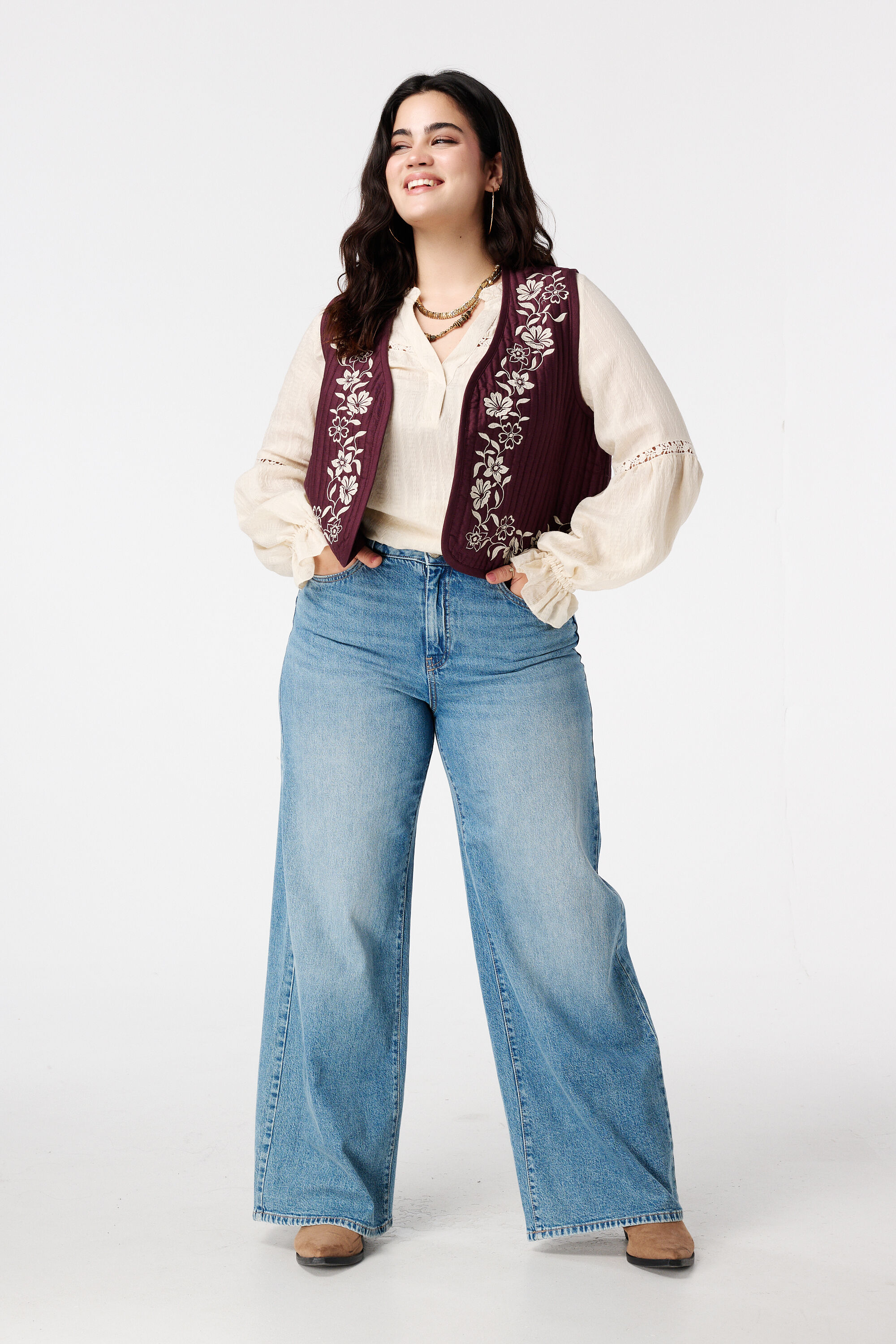 Blouse avec broderie ajour&eacute;e image number 5