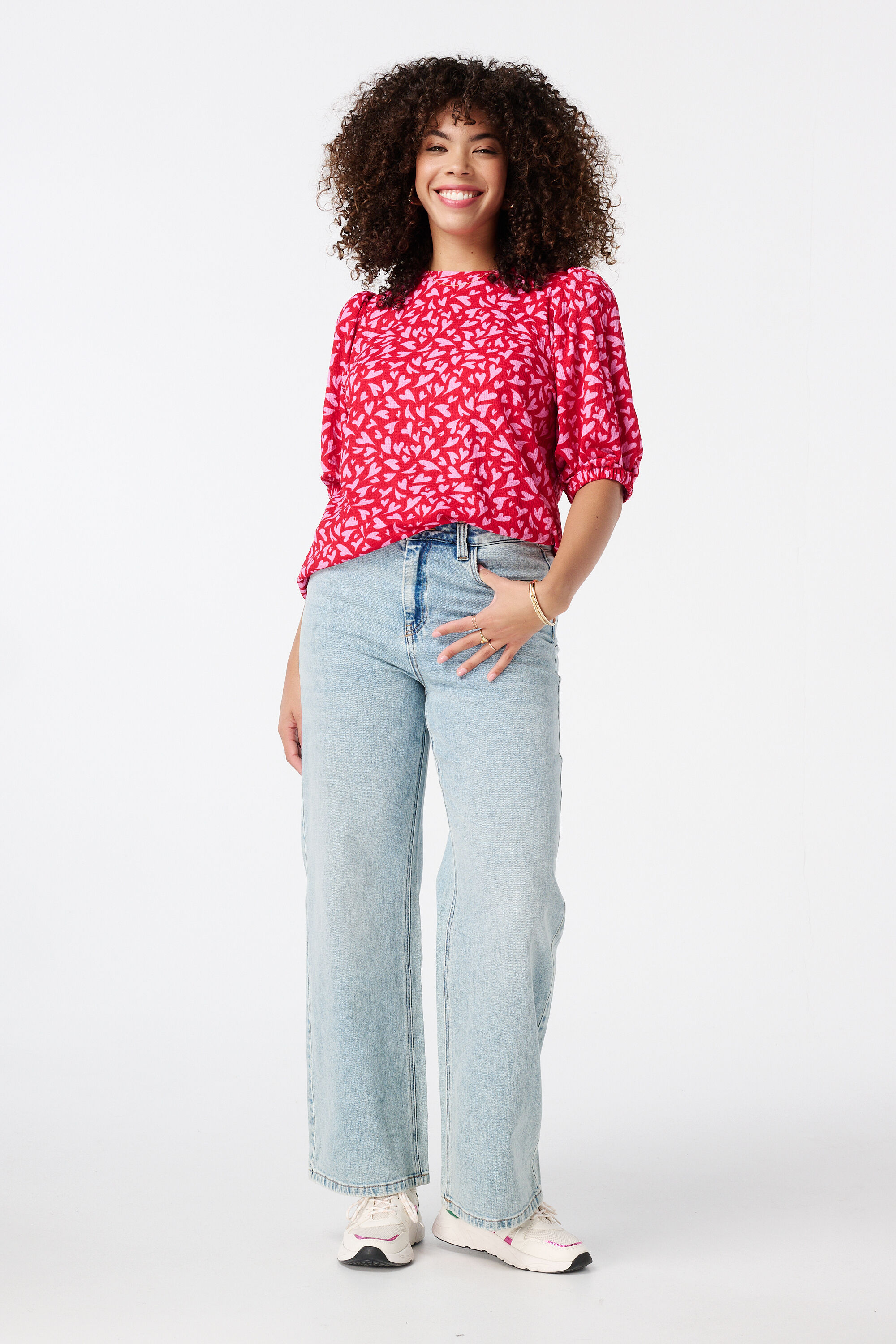 Haut &agrave; manches bouffantes image number 5