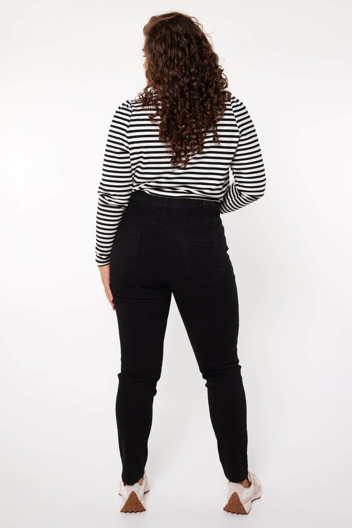 Jean coupe slim IRIS image number 4