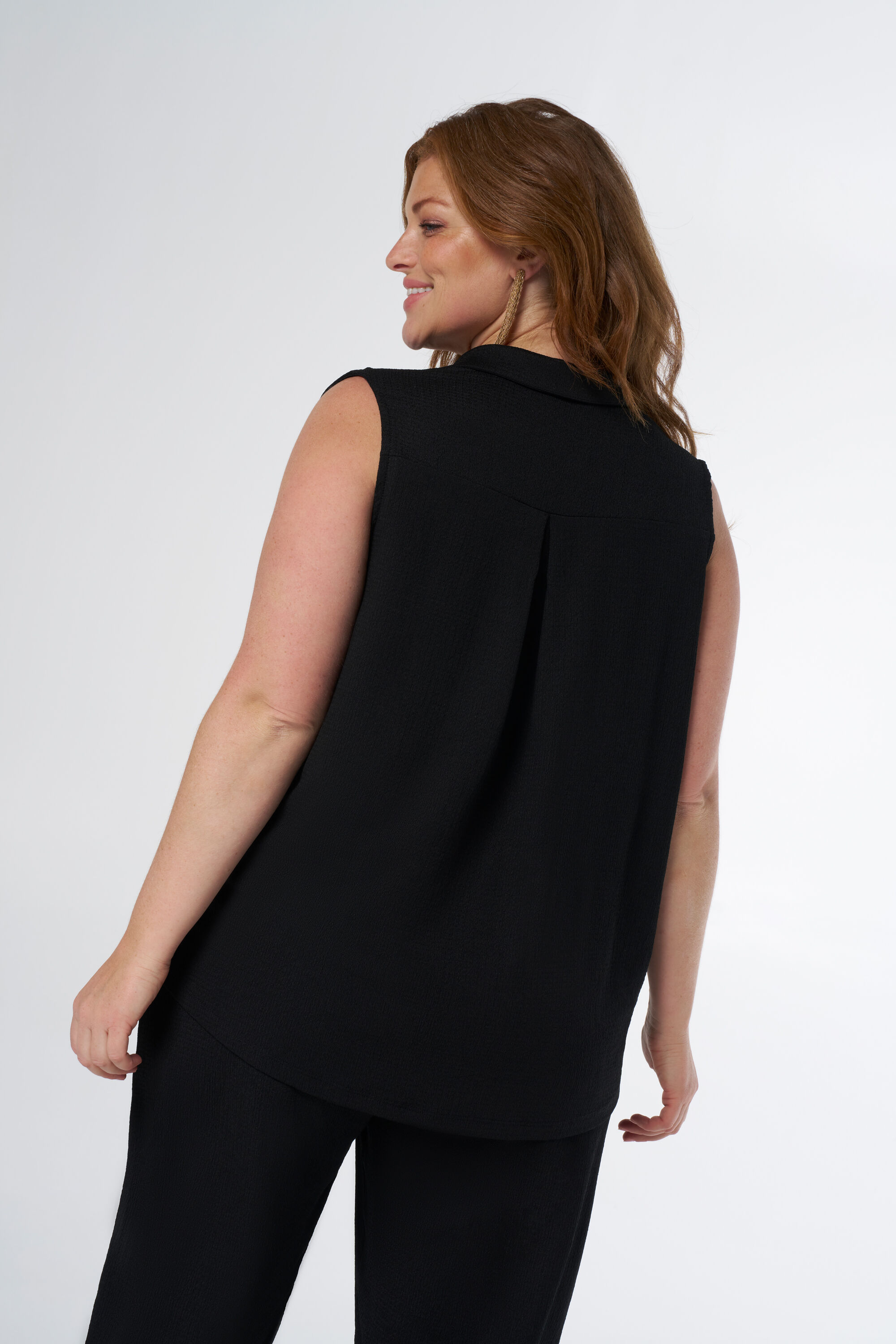 Haut avec col en V  image number 3