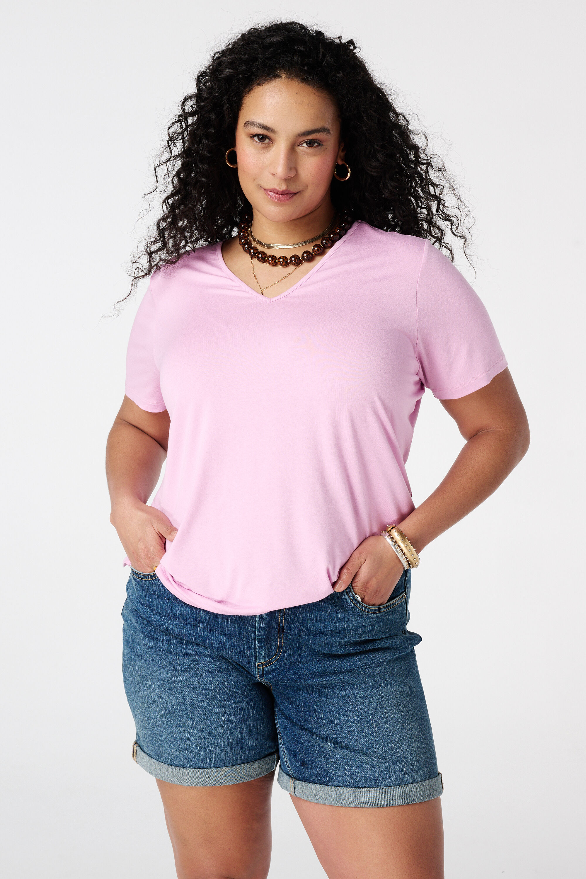 T-shirt &agrave; col en V