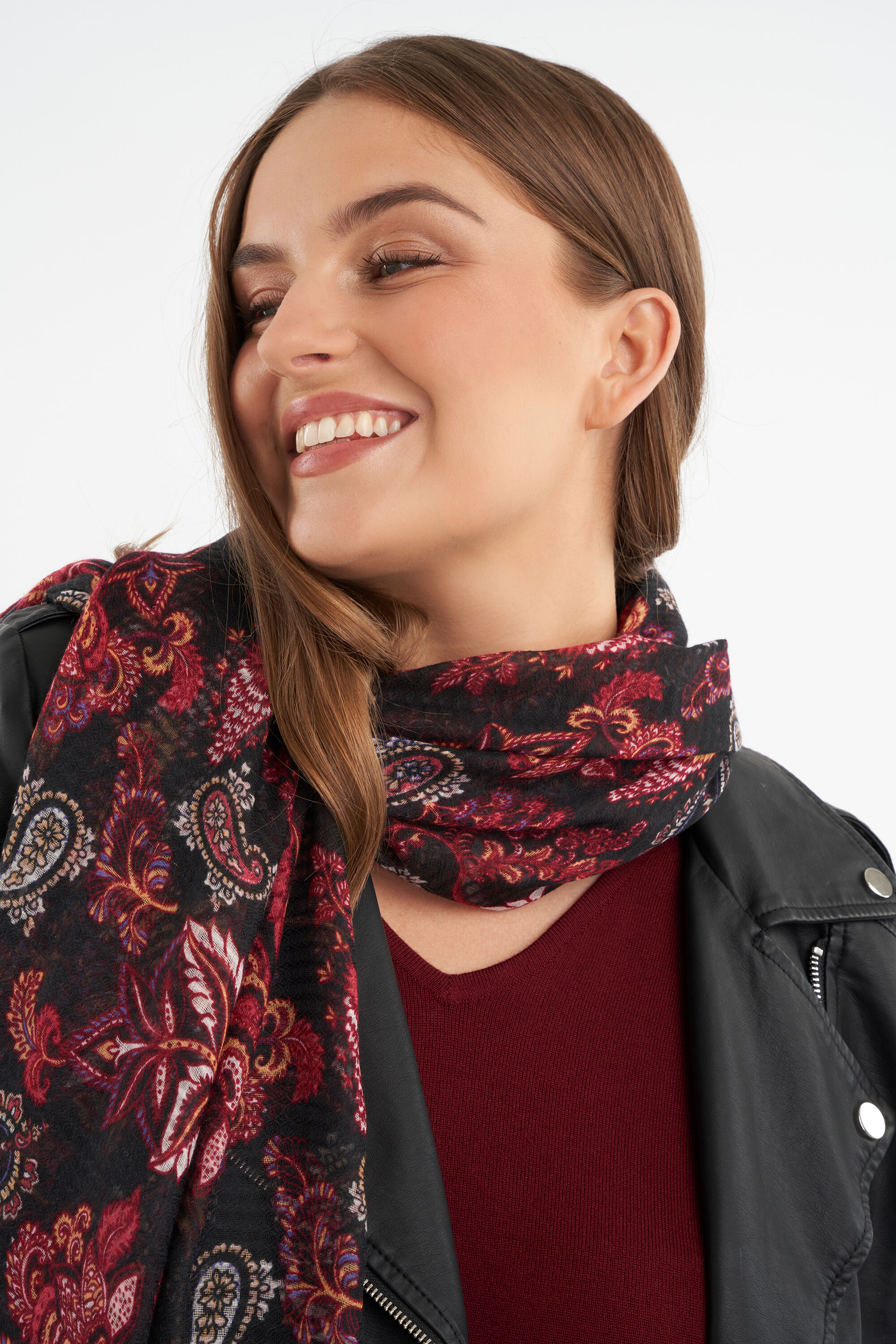 &Eacute;charpe &agrave; imprim&eacute;  image number 2