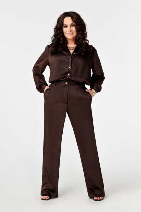 Pantalon en satin avec fermeture à boutons dorés Pantalon en satin avec fermeture à boutons dorés