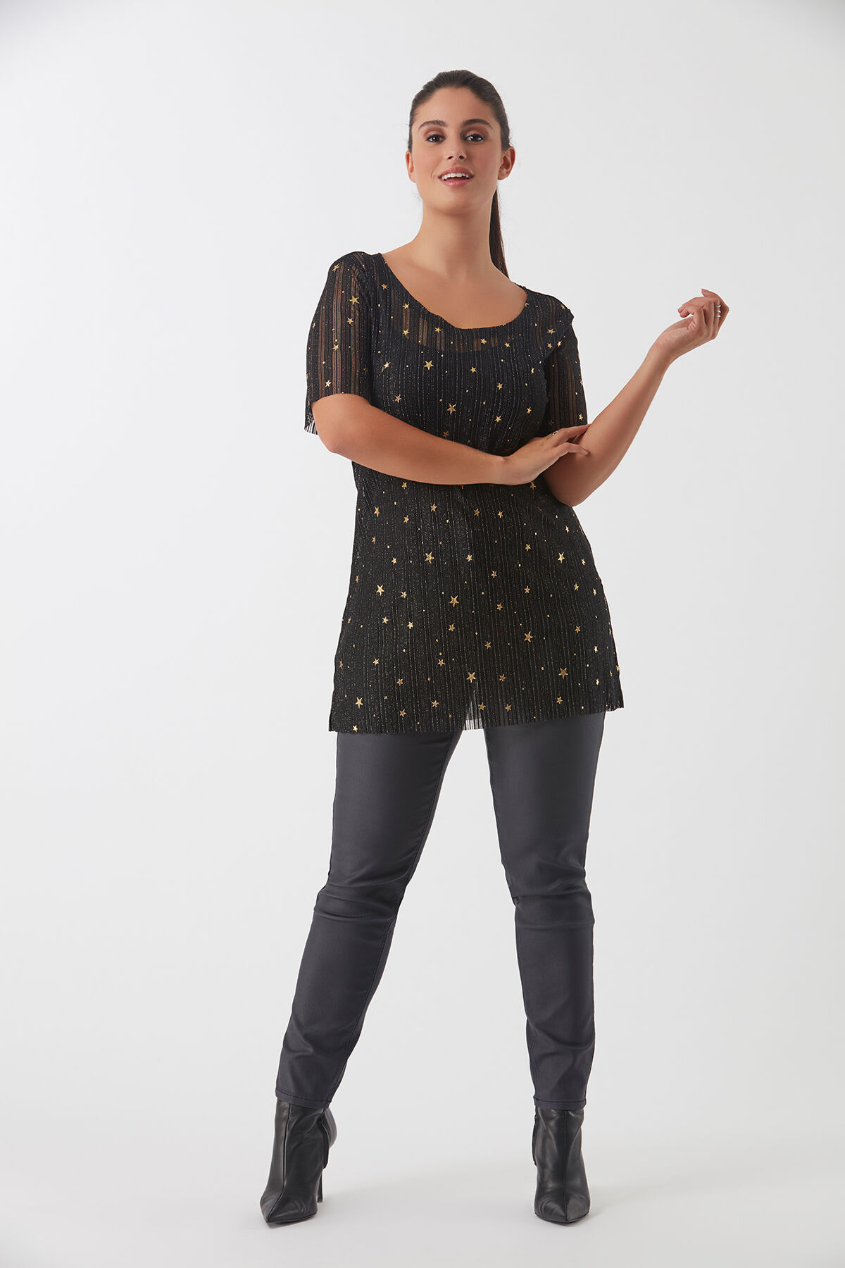 Pantalon slim enduit image number 5