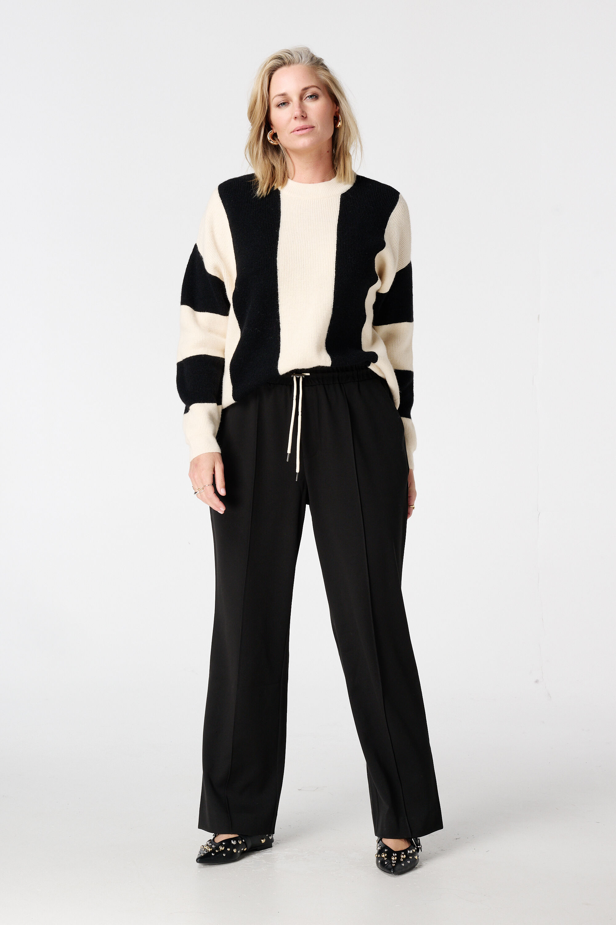 Pantalon droit avec cordon