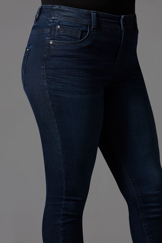 Magic Simplicity SHAPES jeans image number 4