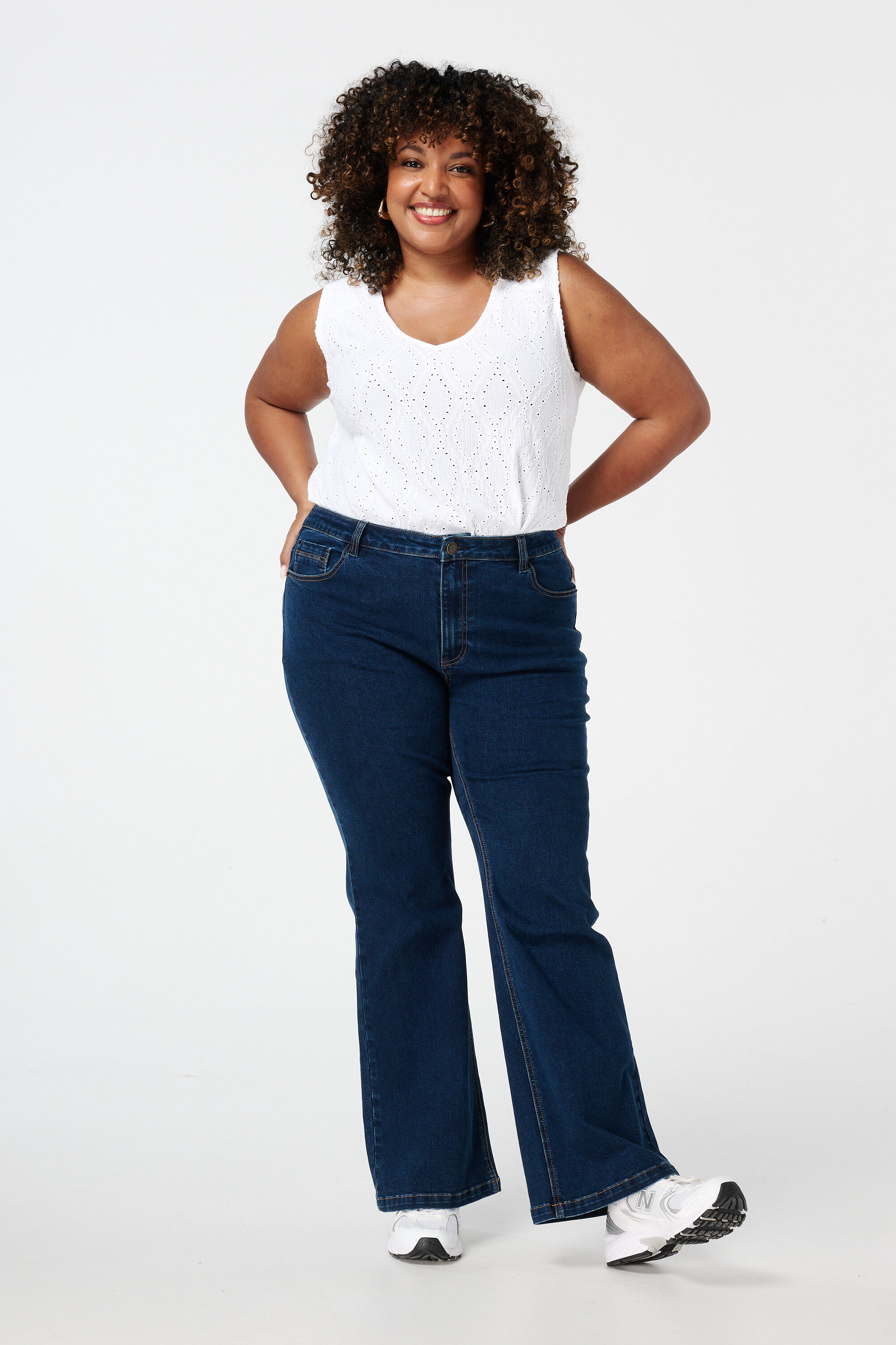 Haut sans manches avec structure en dentelle image number 5