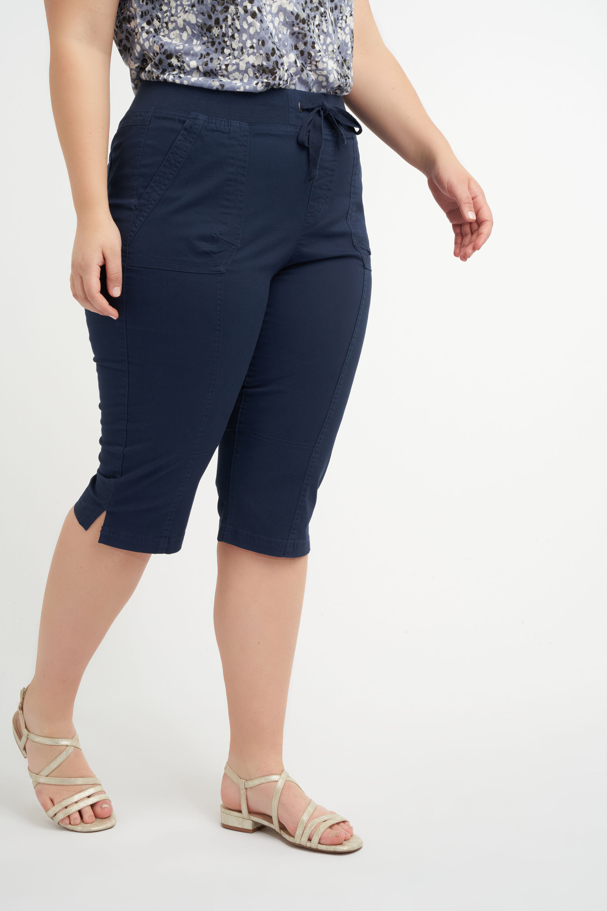 Pantacourt avec bande &eacute;lastique image number 4