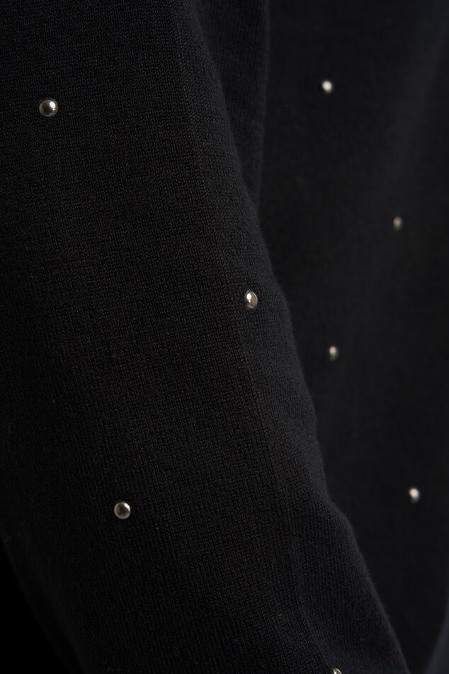 Gilet avec clous  image number 5