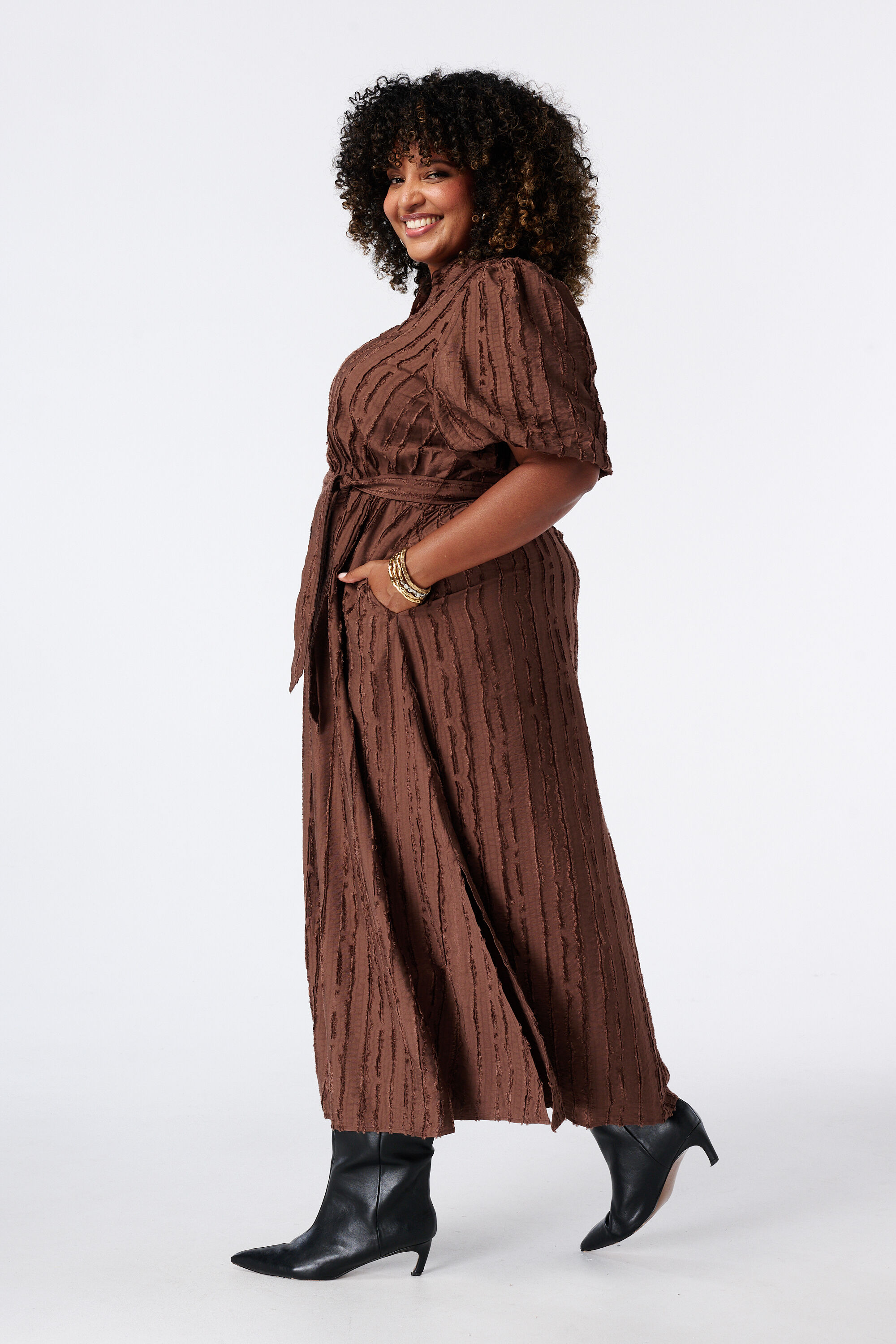 Robe midi &agrave; ceinture image number 5