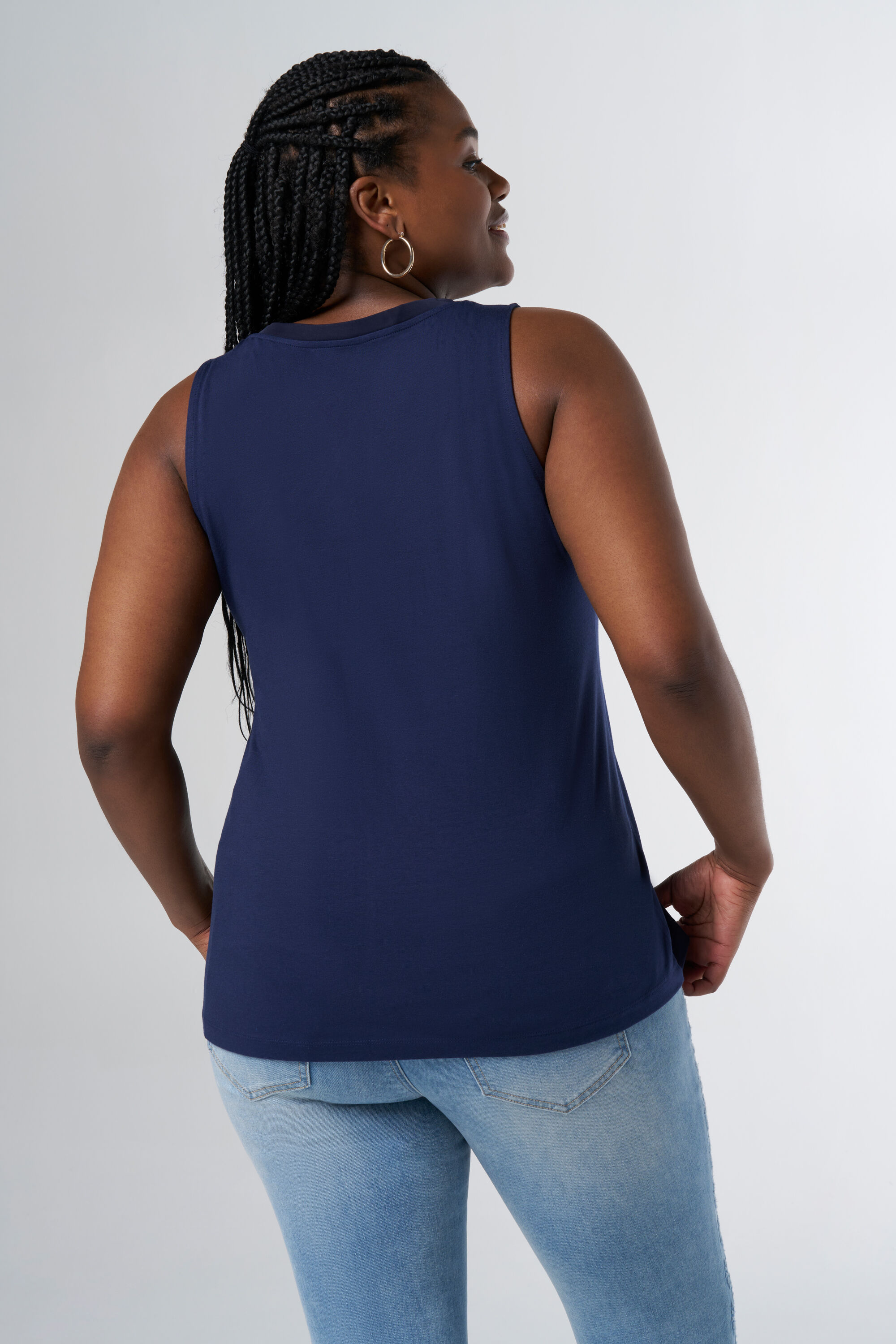 Haut sans manches avec col en V image number 3