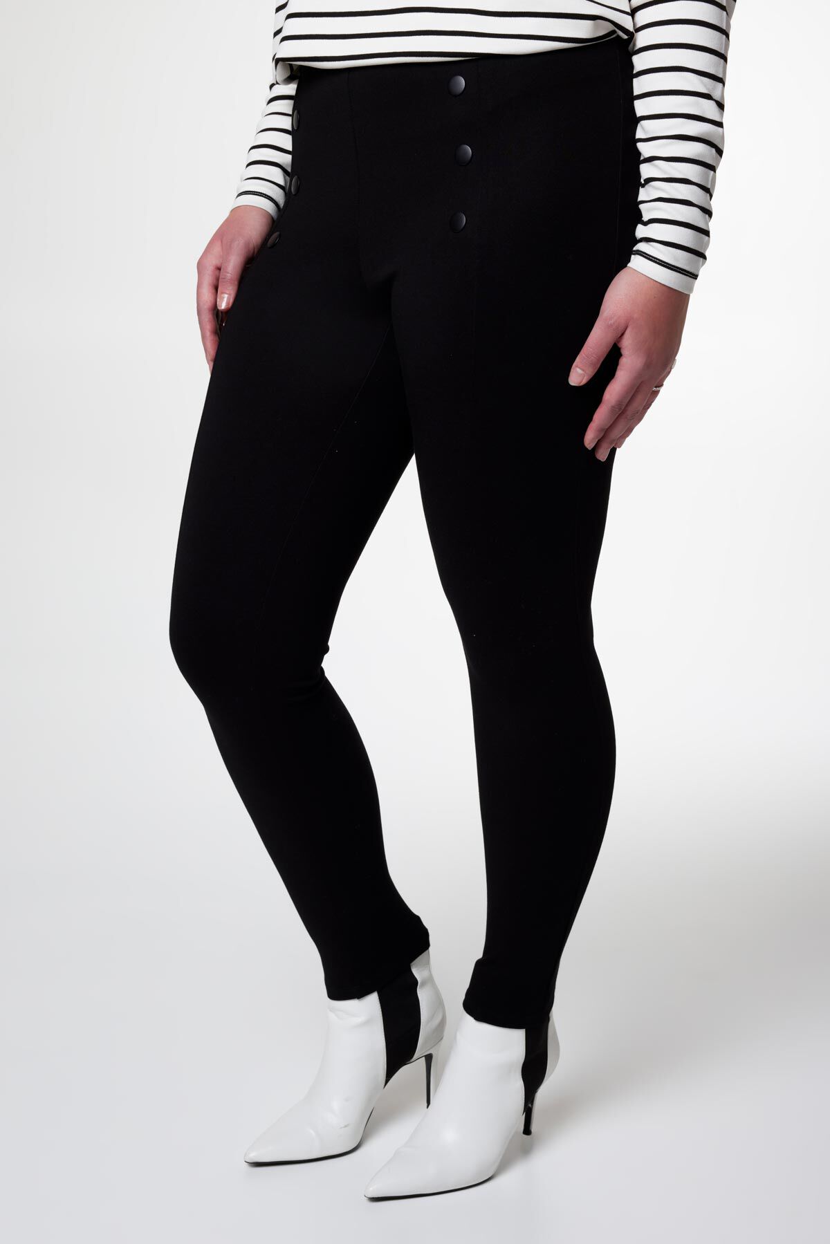 Tregging boutonn&eacute; image number 5