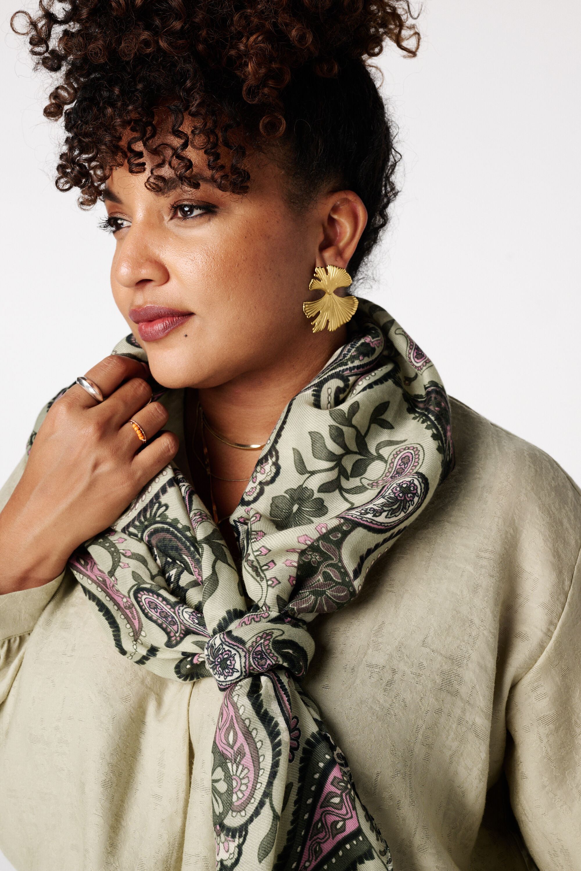 Foulard imprim&eacute; image number 2