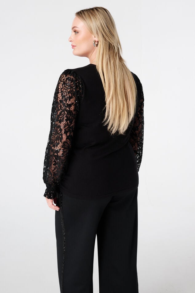 Pull à manches en dentelle et paillettes image number 3