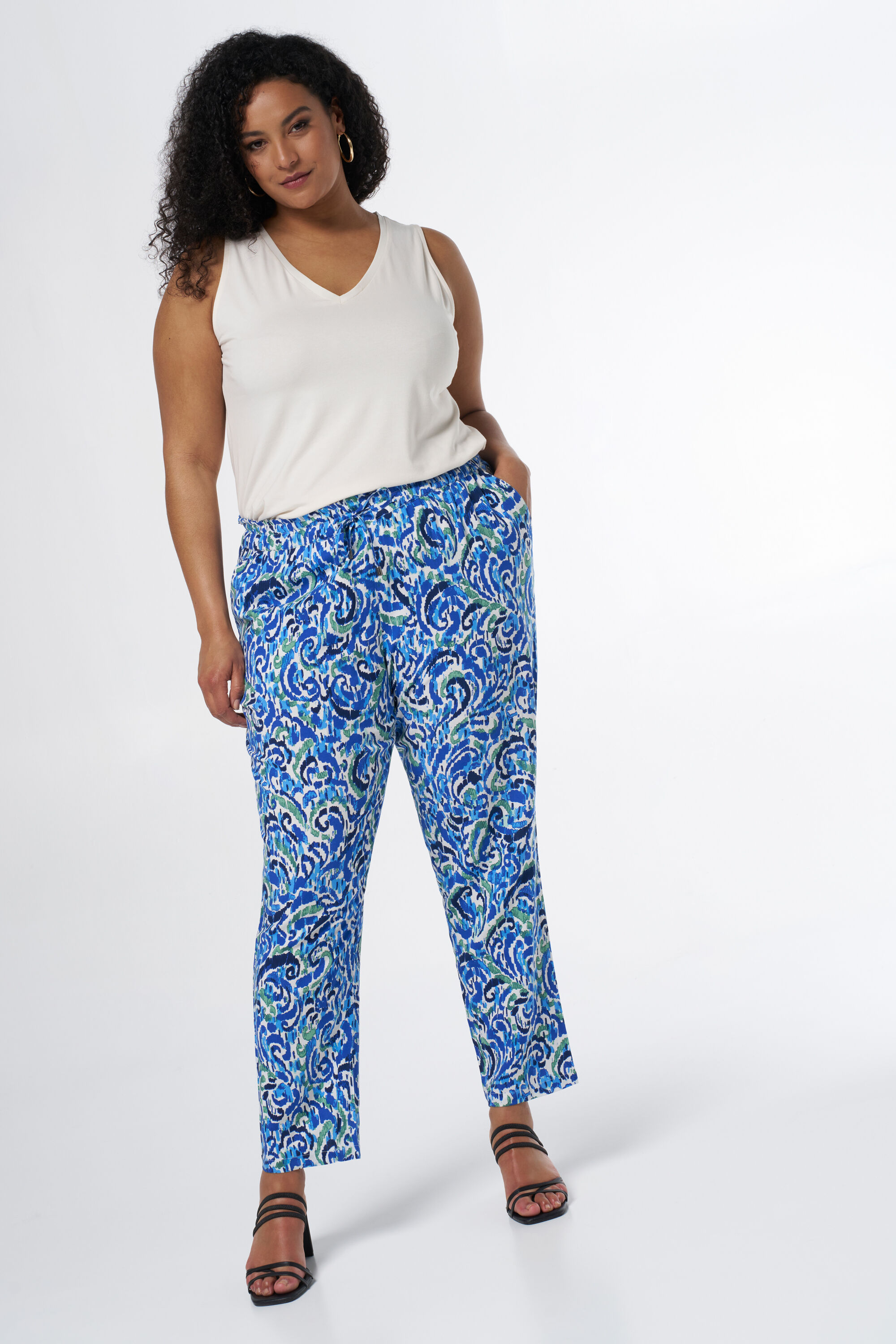 Pantalon &agrave; imprim&eacute; image number 6