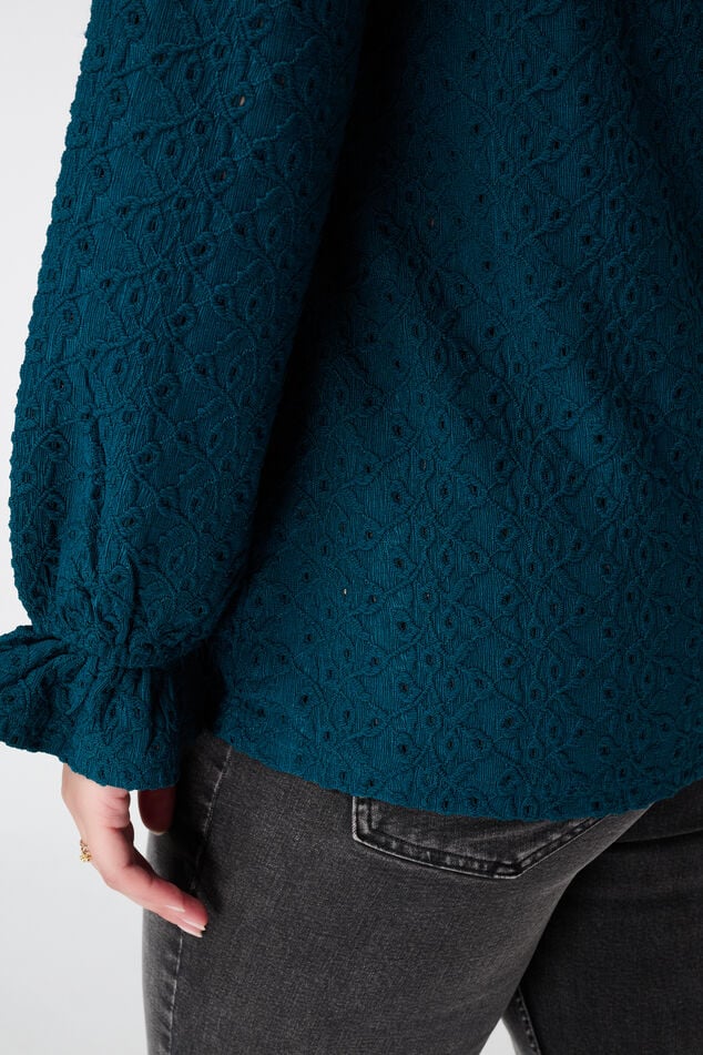 Top avec détails de broderie image number 6