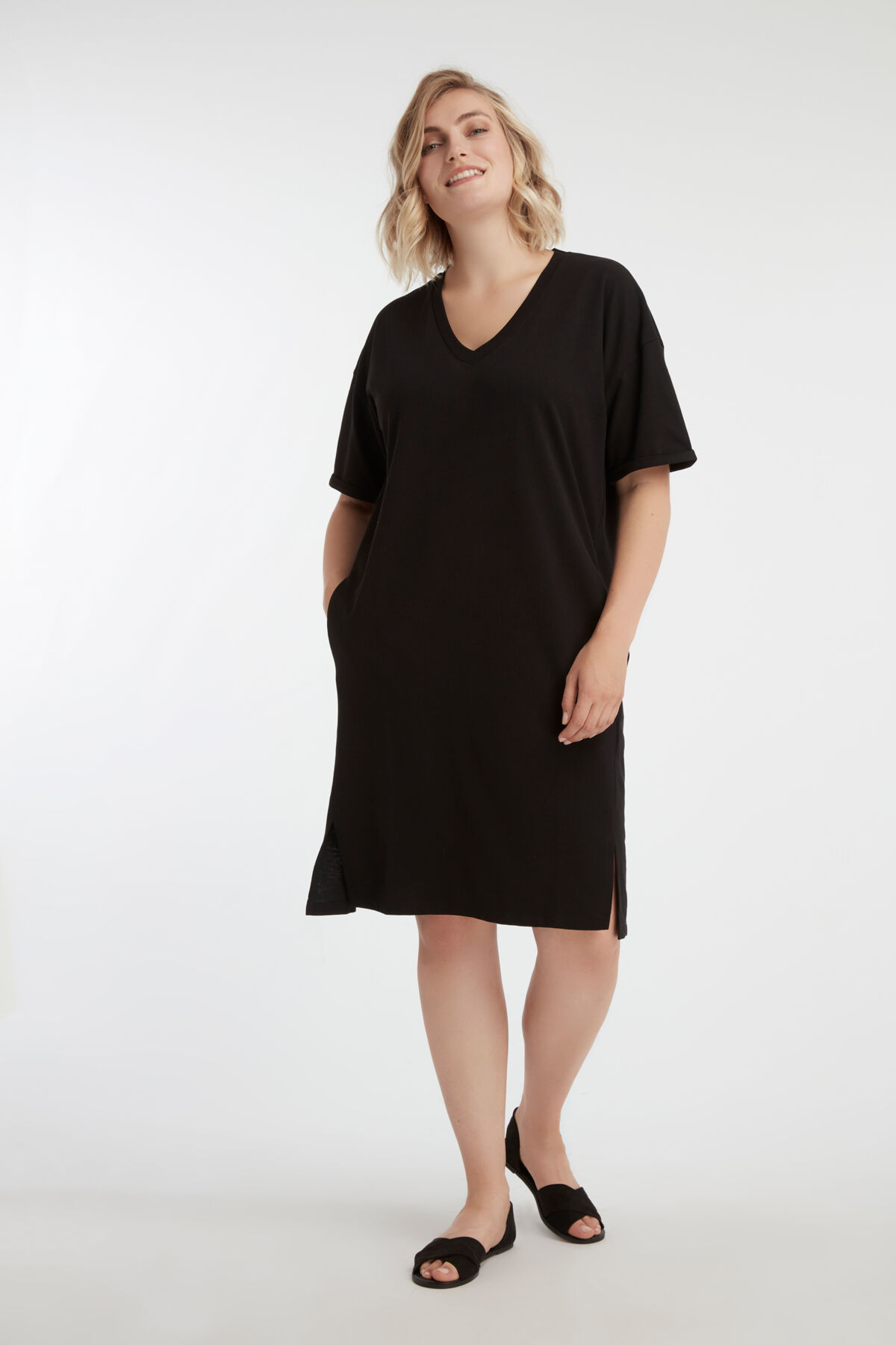 Robe d&eacute;contract&eacute;e image number 5