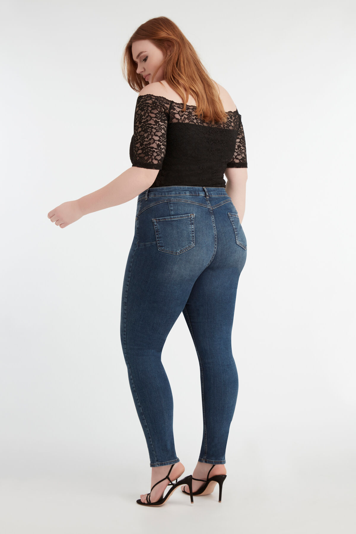 Jean LIFTS Magic Simplicity image number 4