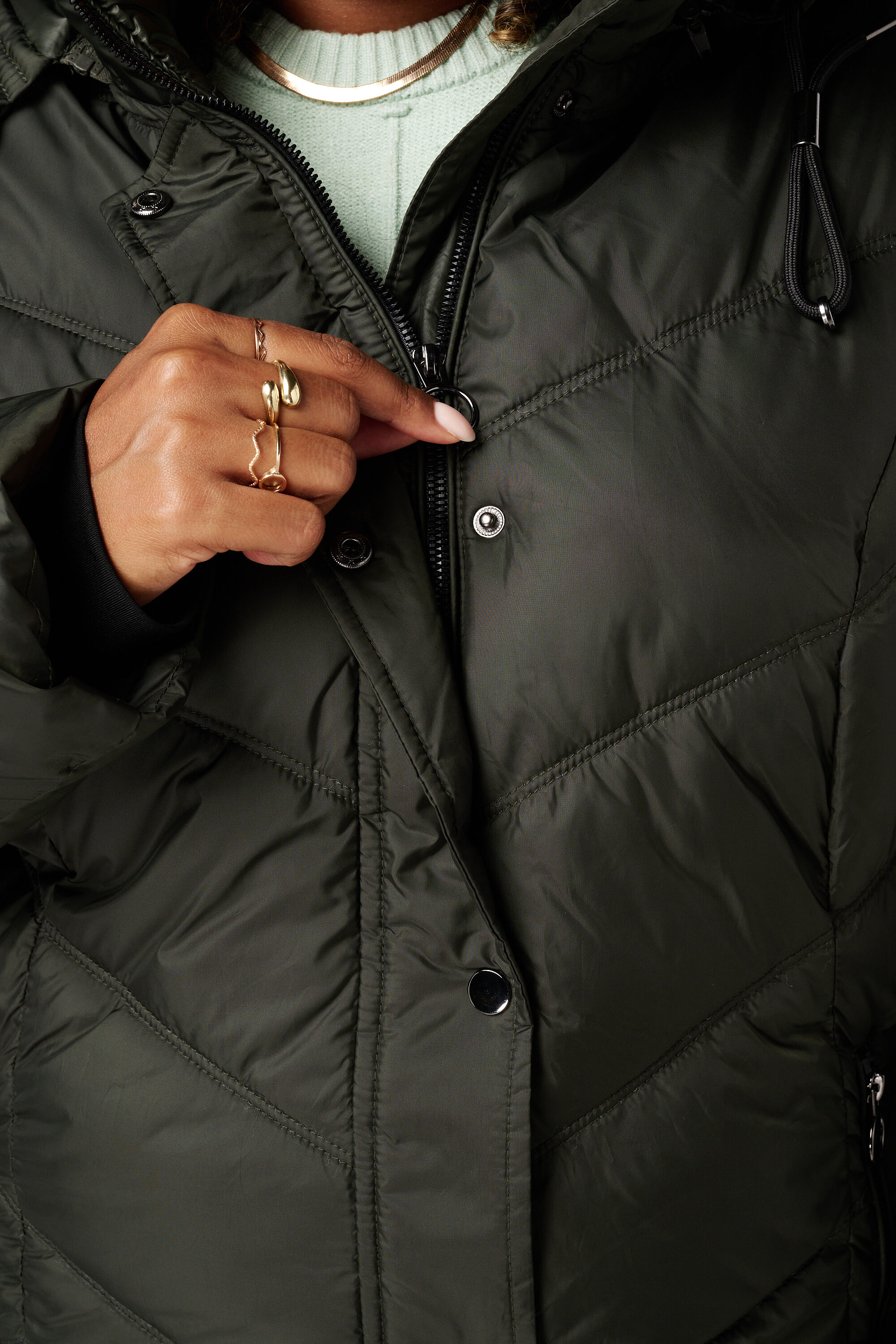 Veste &agrave; capuche image number 6