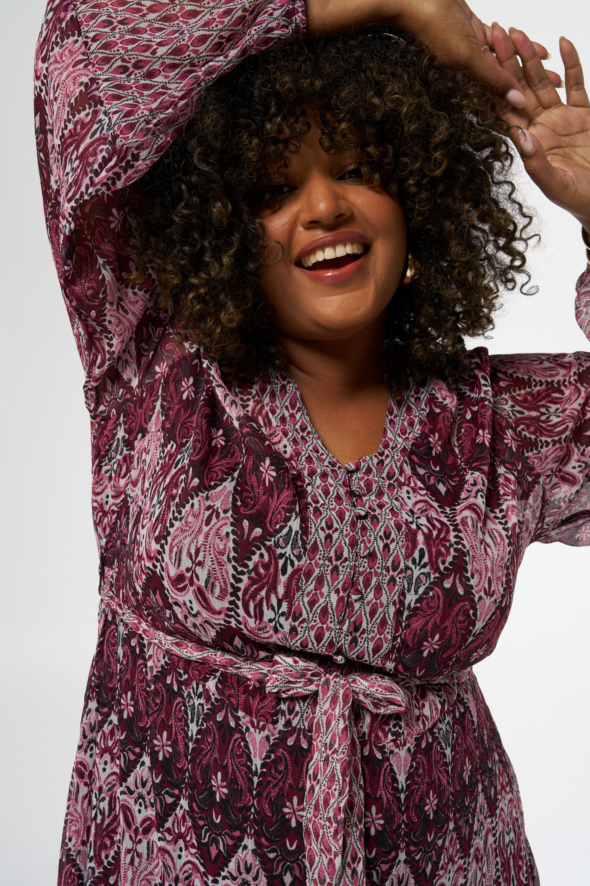 Robe longue &agrave; col en V image number 5