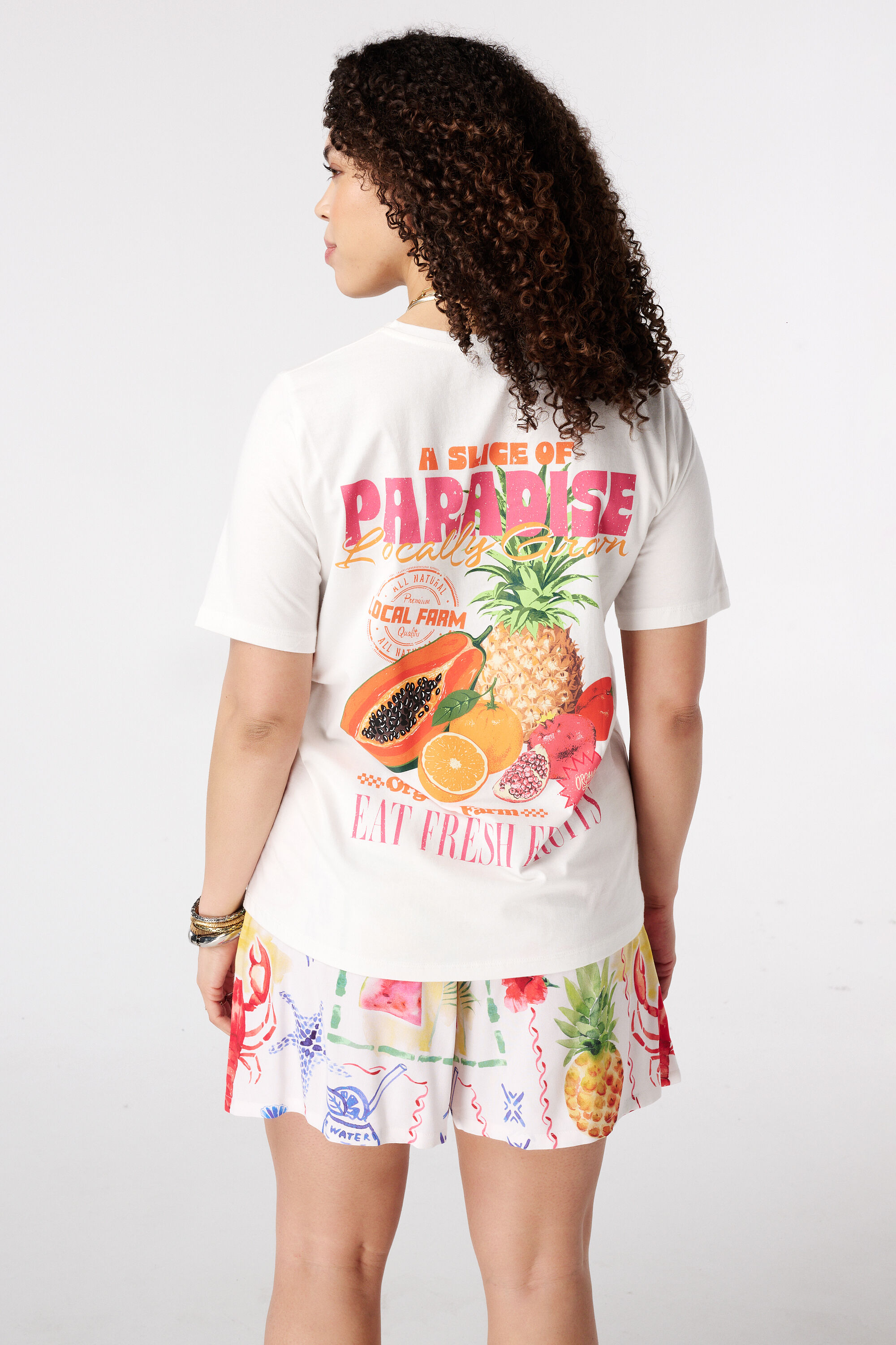 T-shirt avec imprim&eacute; au dos image number 0