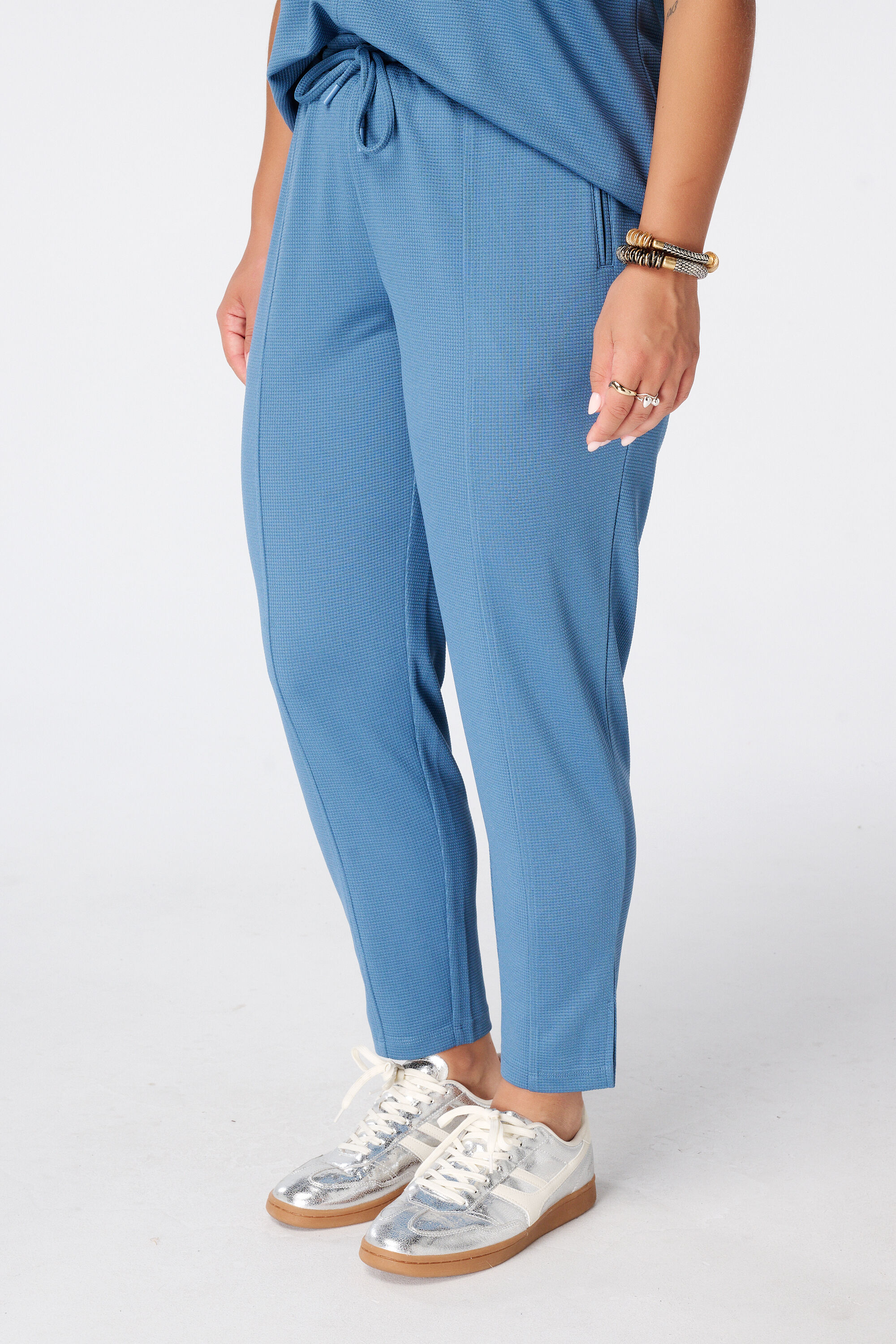 Pantalon avec cordon coulissant image number 5
