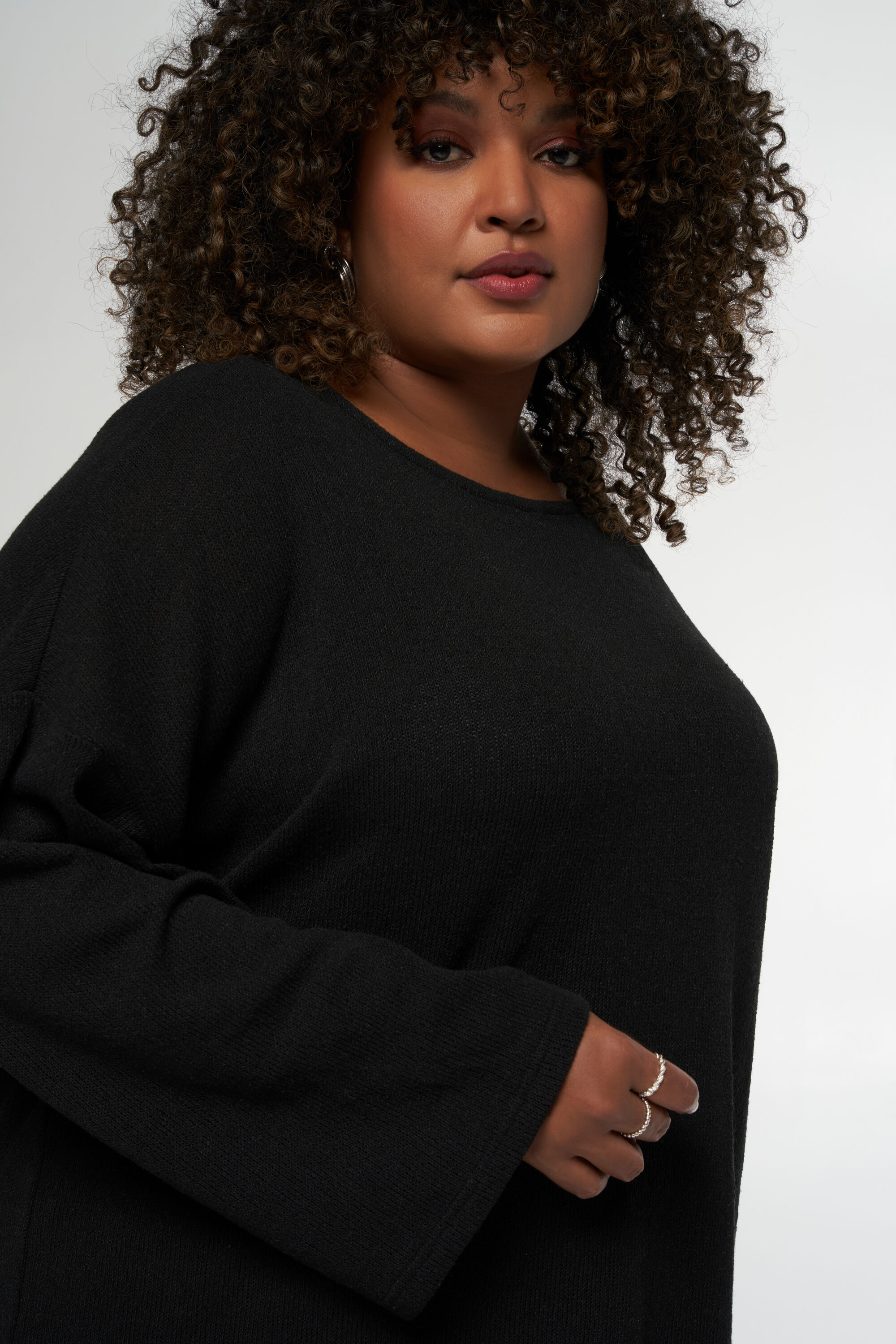 Haut &agrave; manches longues &eacute;vas&eacute;es image number 4