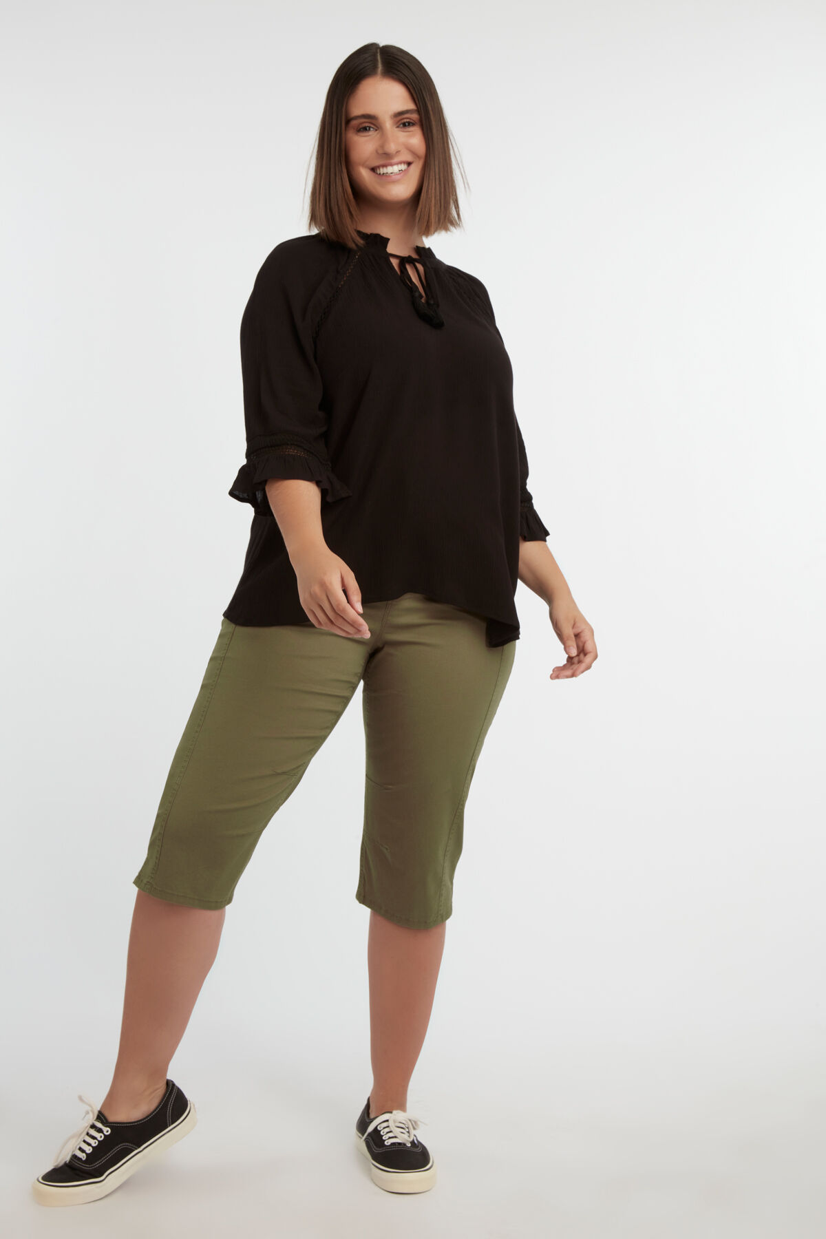 Chemisier avec d&eacute;tails ajour&eacute;s image number 5