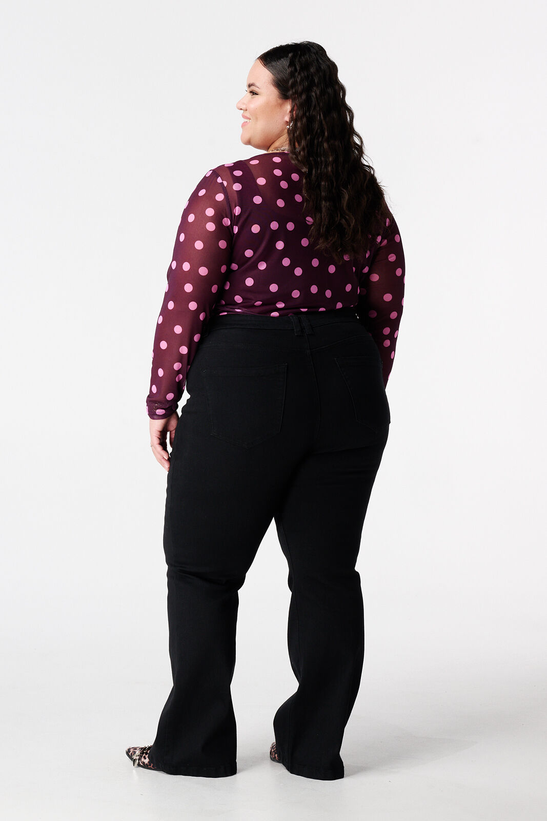 Jean &eacute;vas&eacute; JASMIN image number 3