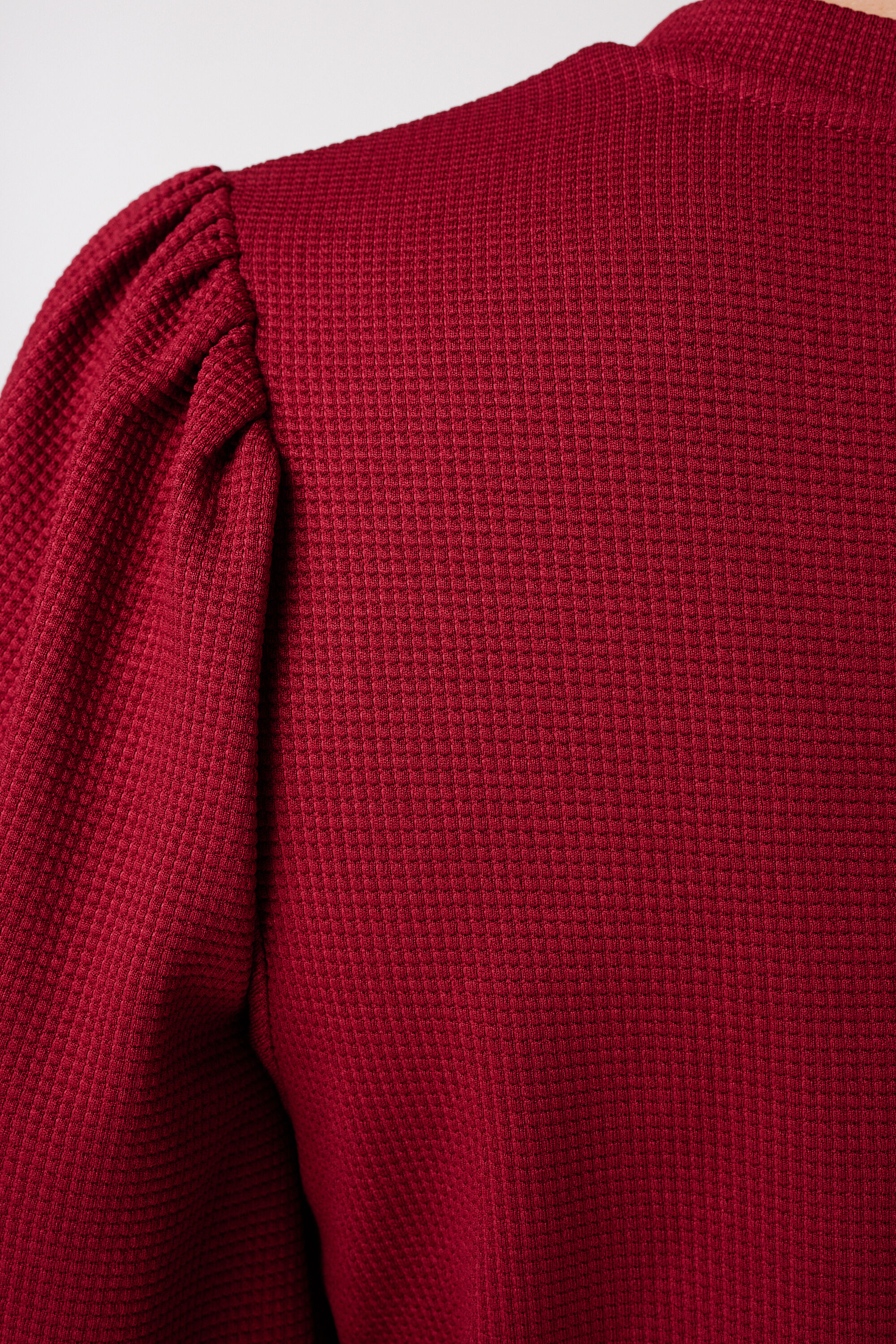 Haut &agrave; manches bouffantes  image number 6