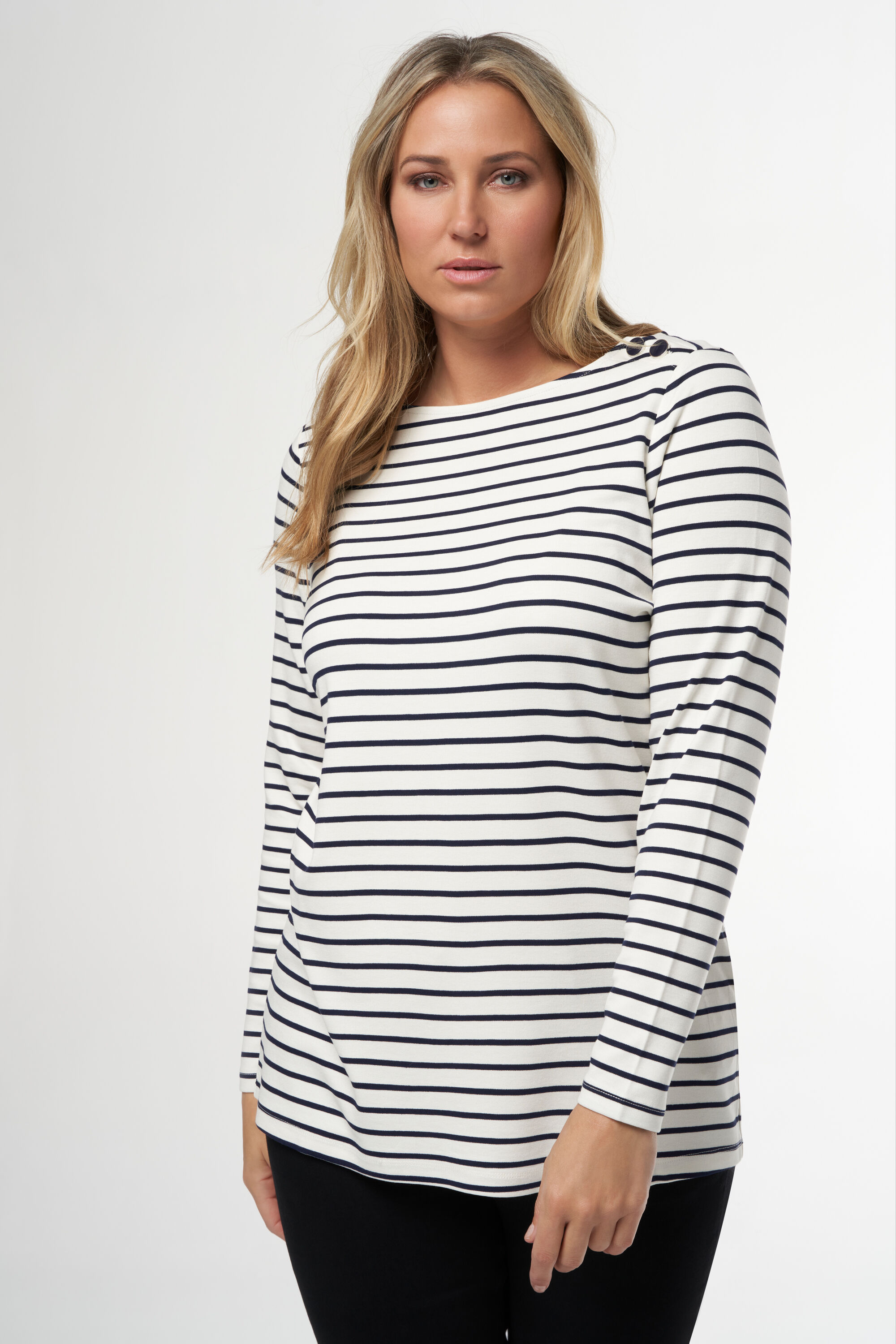 T-shirt ray&eacute; &agrave; manches longues image number 5