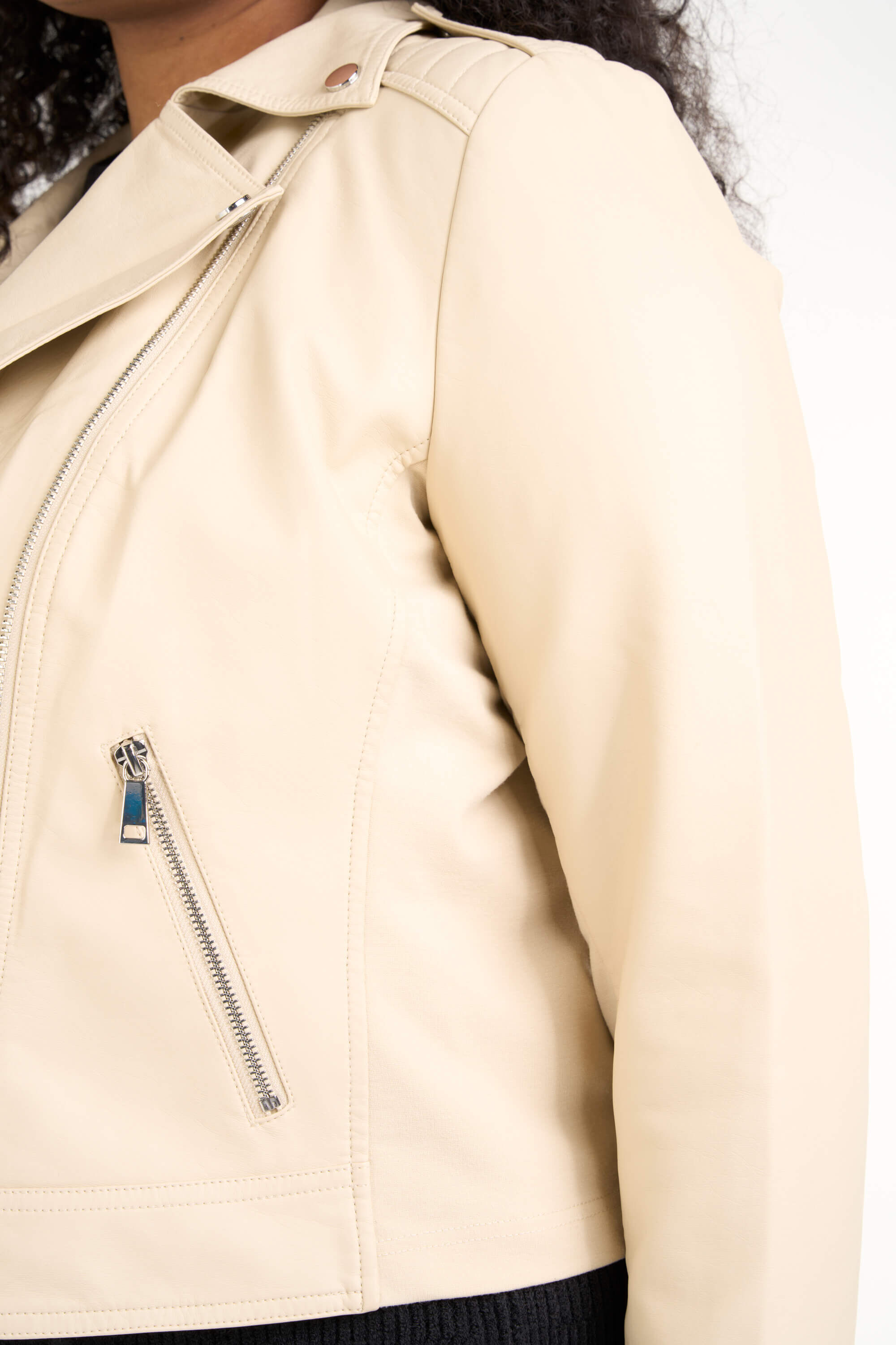 Veste style motard en similicuir image number 4