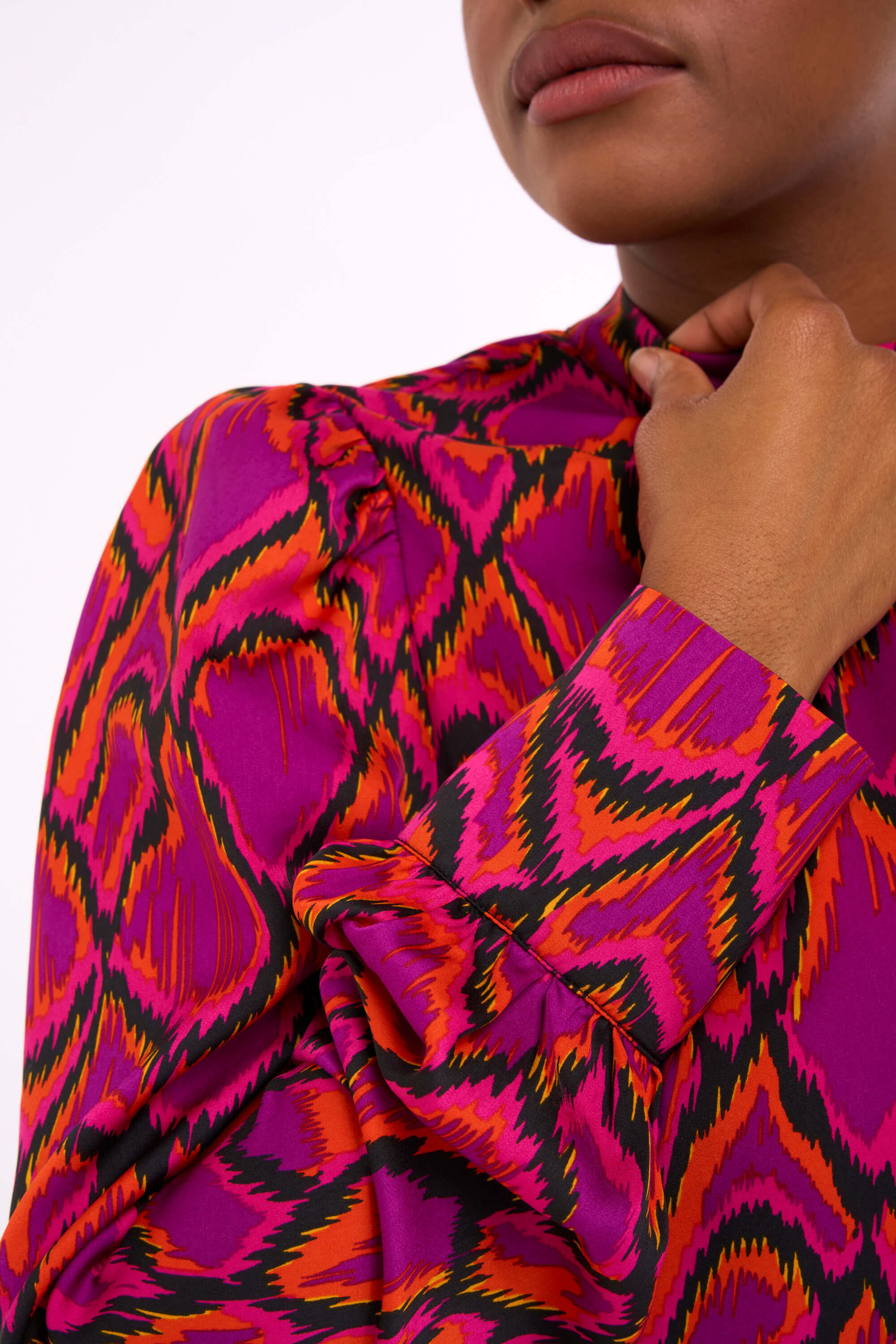 Chemisier en satin  image number 5