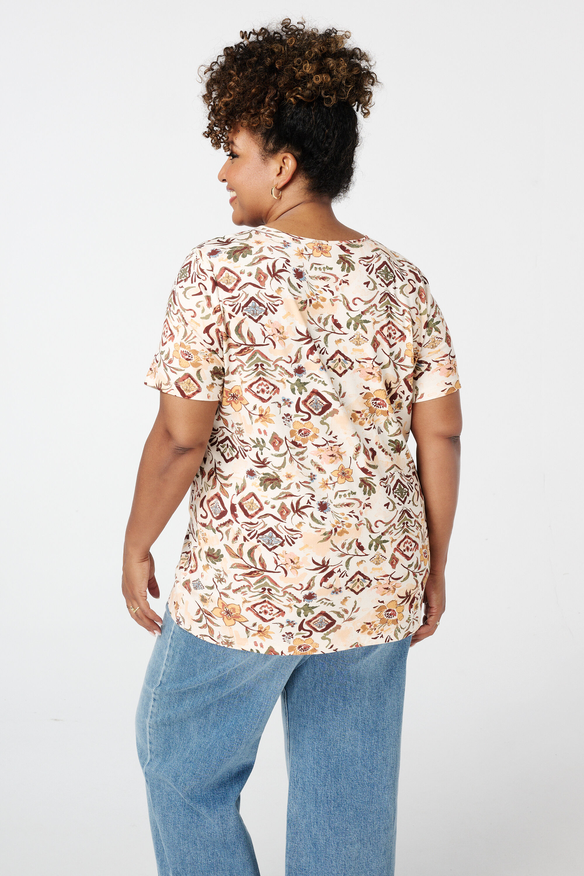 T-shirt &agrave; imprim&eacute; image number 3